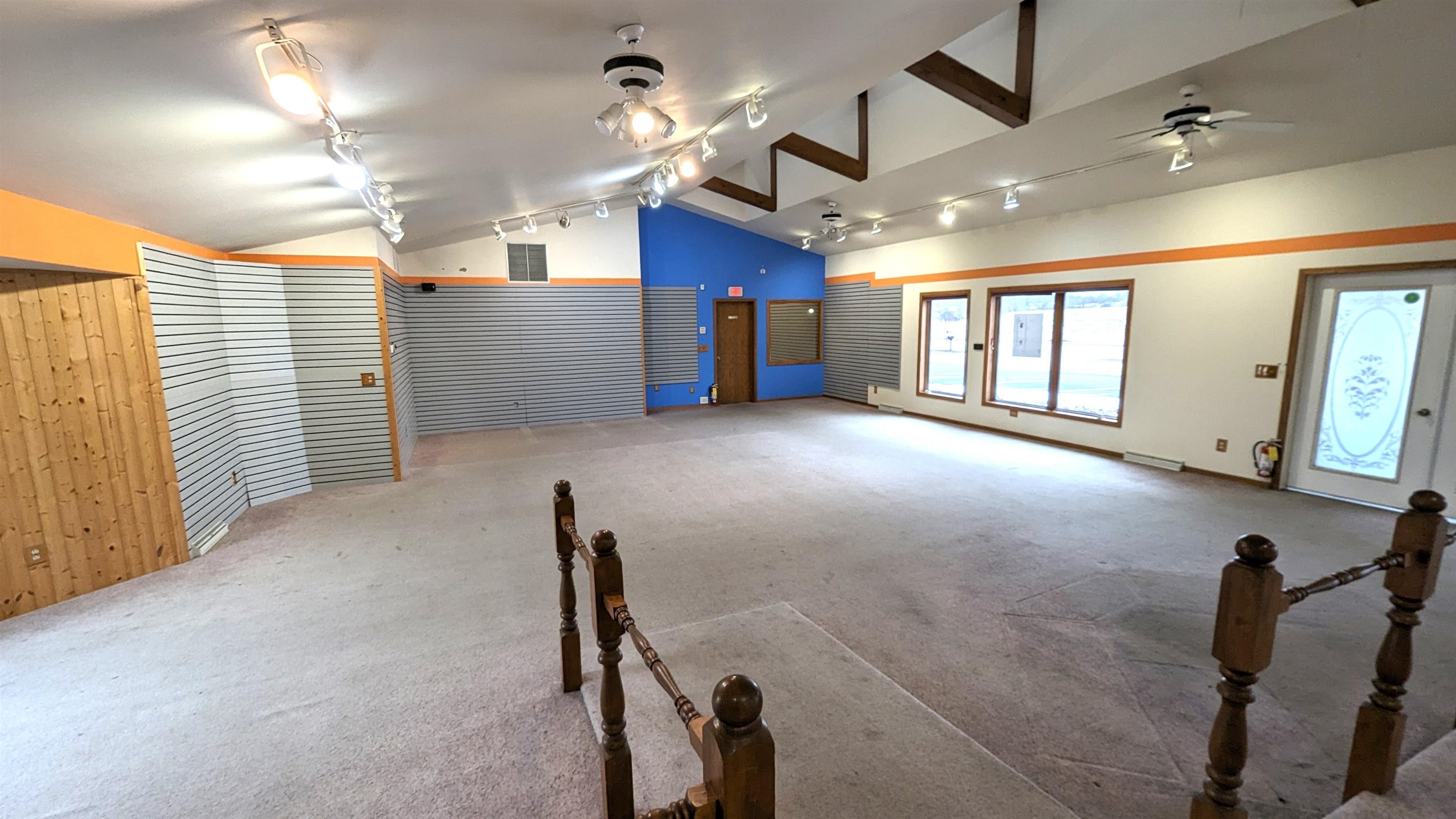 1276 Winneconne Ave, Neenah, WI 54956