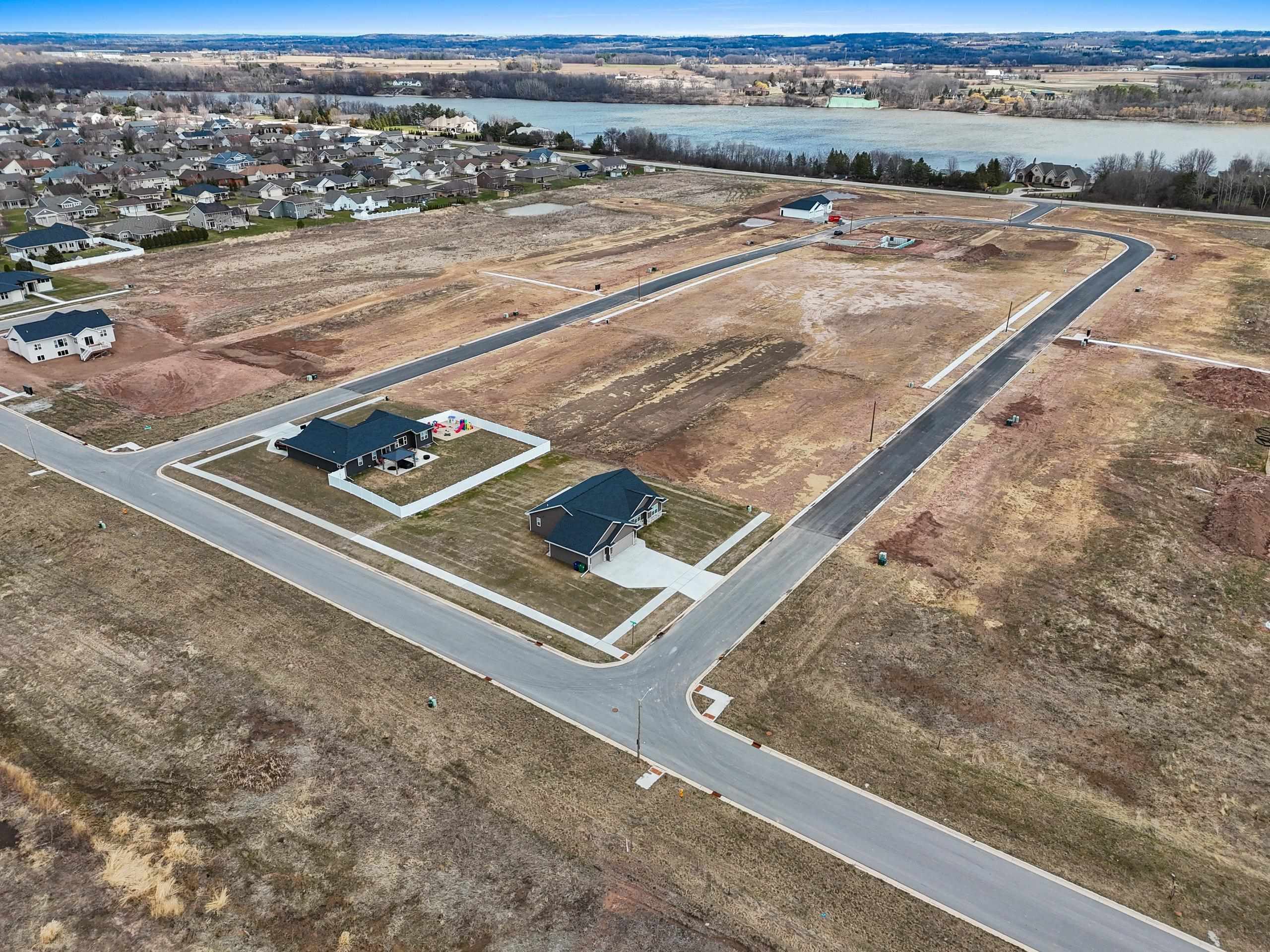 403 Brookline Ave #231, De Pere, WI 54115