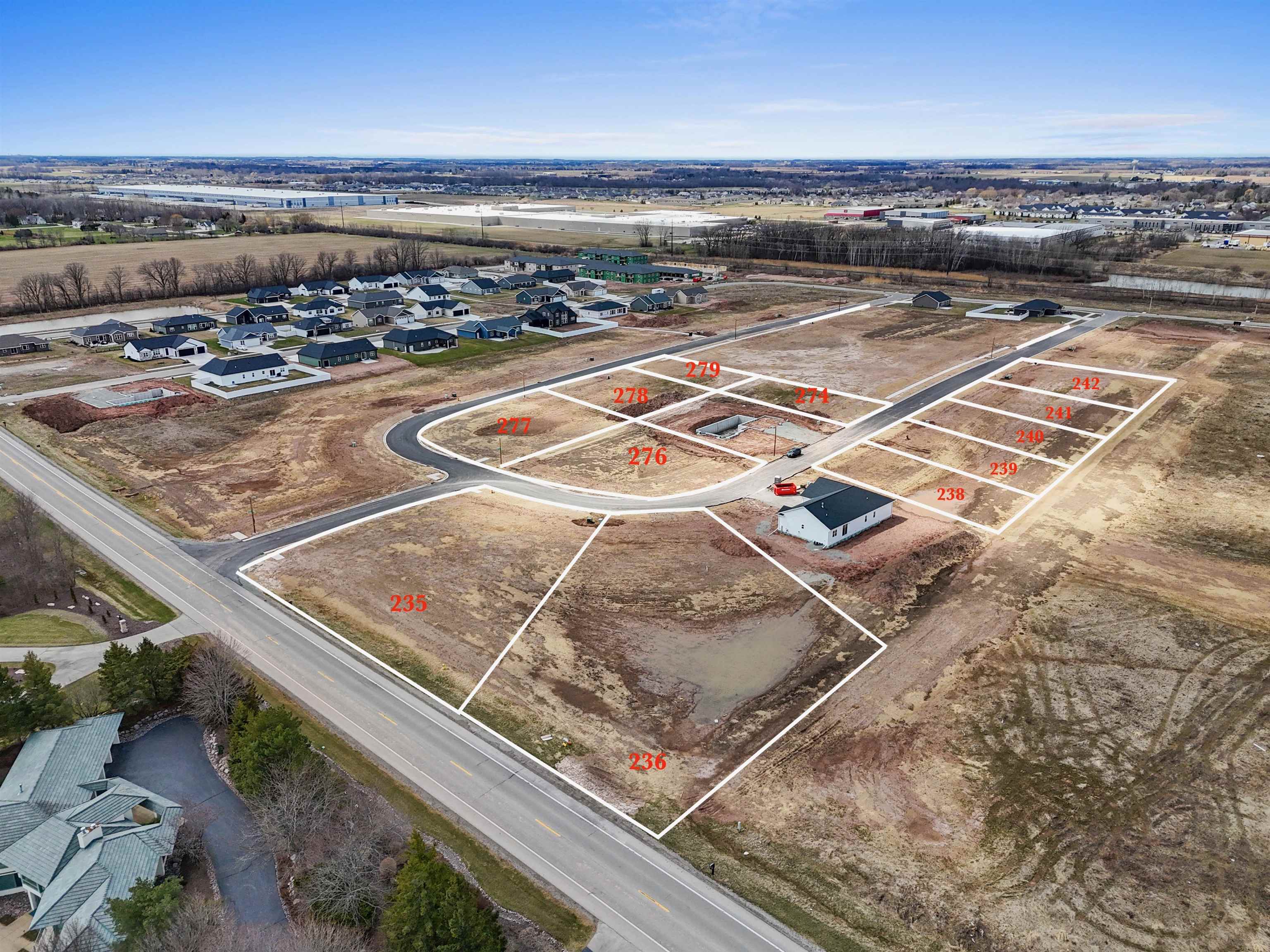 346 Lansdowne St #239, De Pere, WI 54115