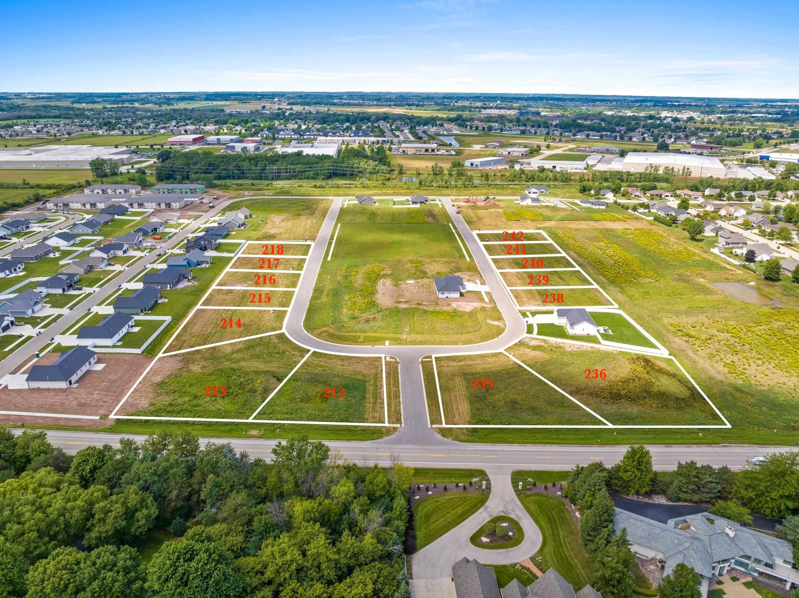 387 Lansdowne St #270, De Pere, WI 54115