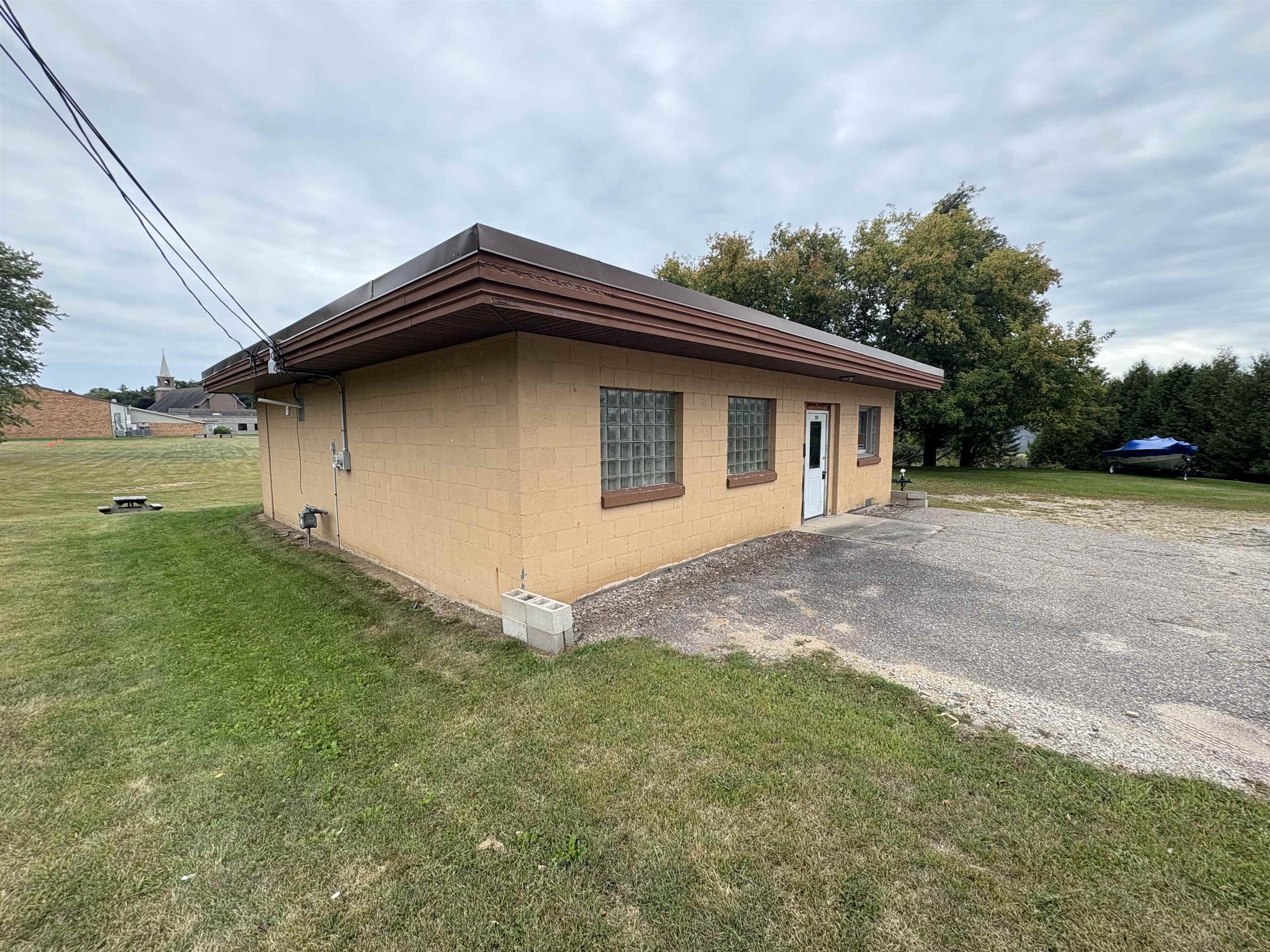 120 S Church St, Bonduel, WI 54107