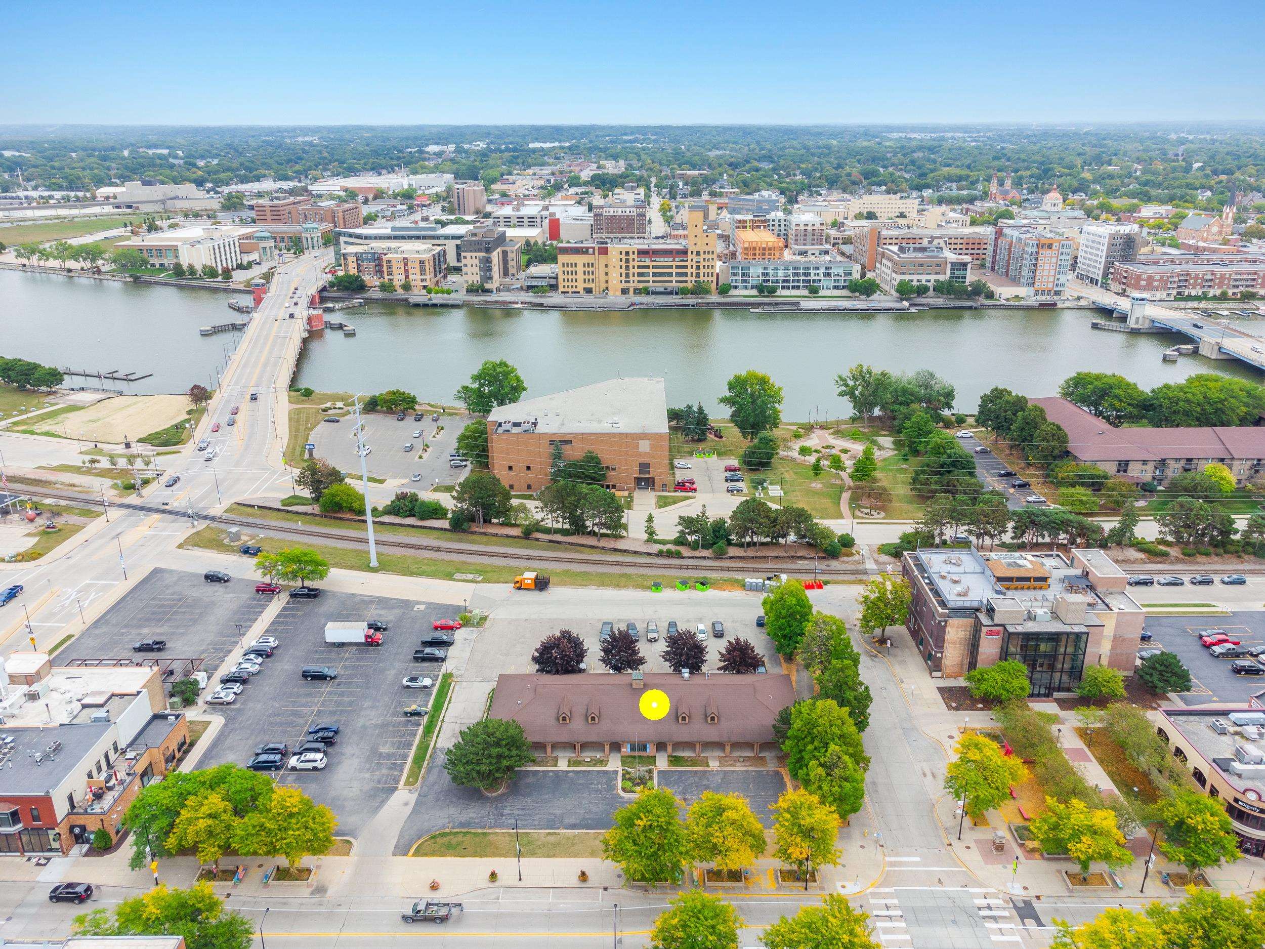 200 N Broadway, Green Bay, WI 54303