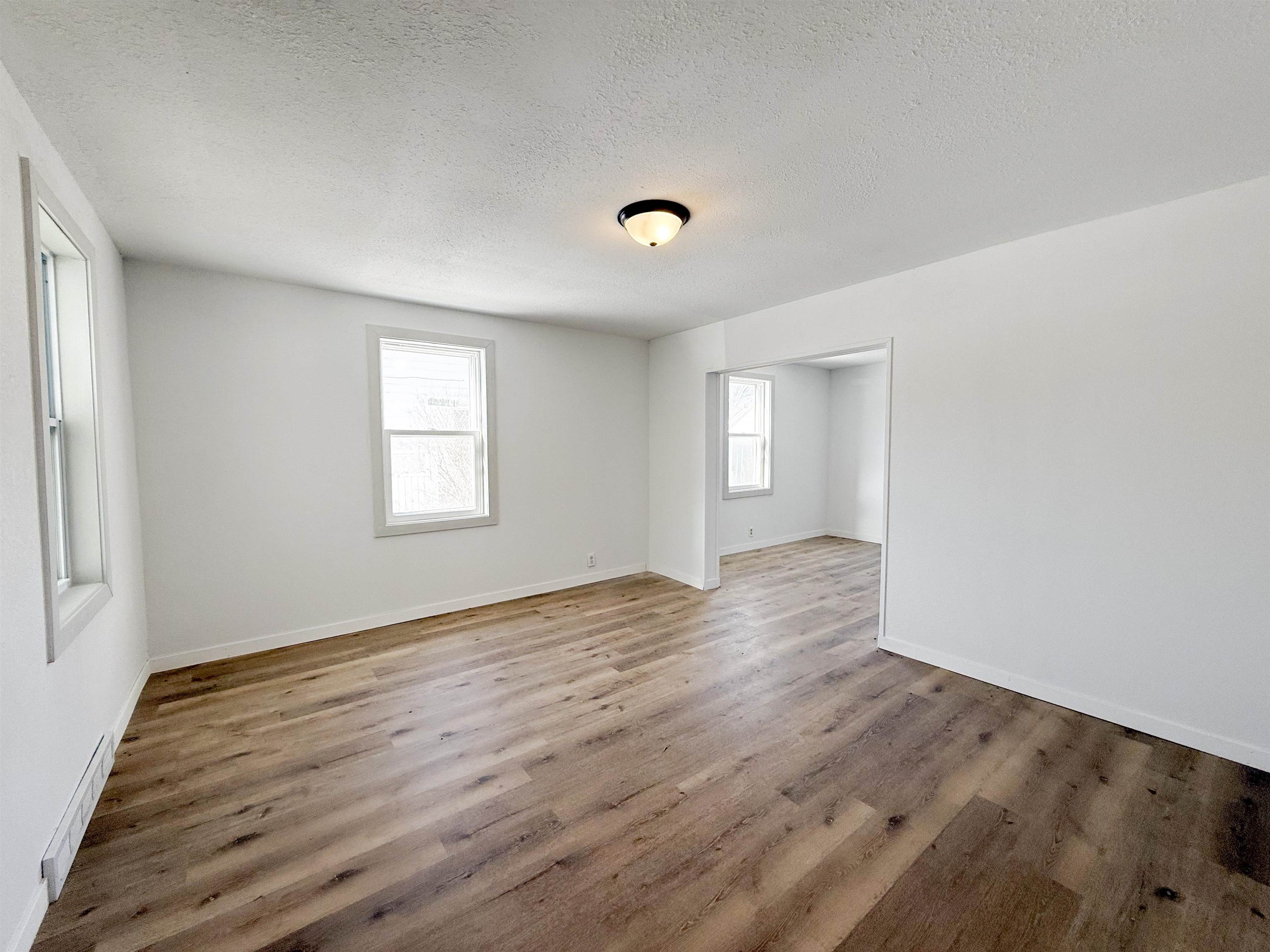 313 E Center St, Shawano, WI 54166-2411
