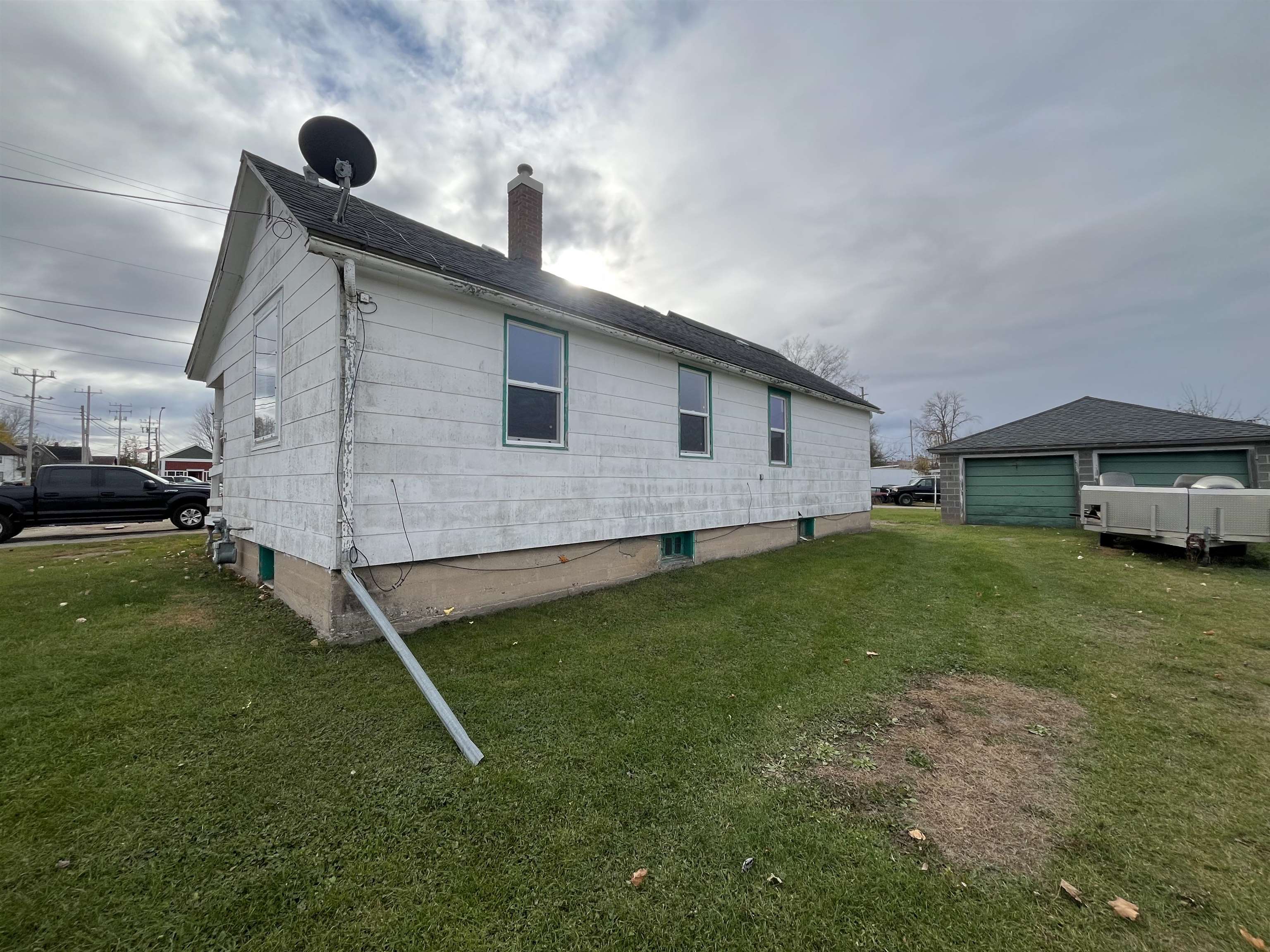 109 Richmond St, Gillett, WI 54124