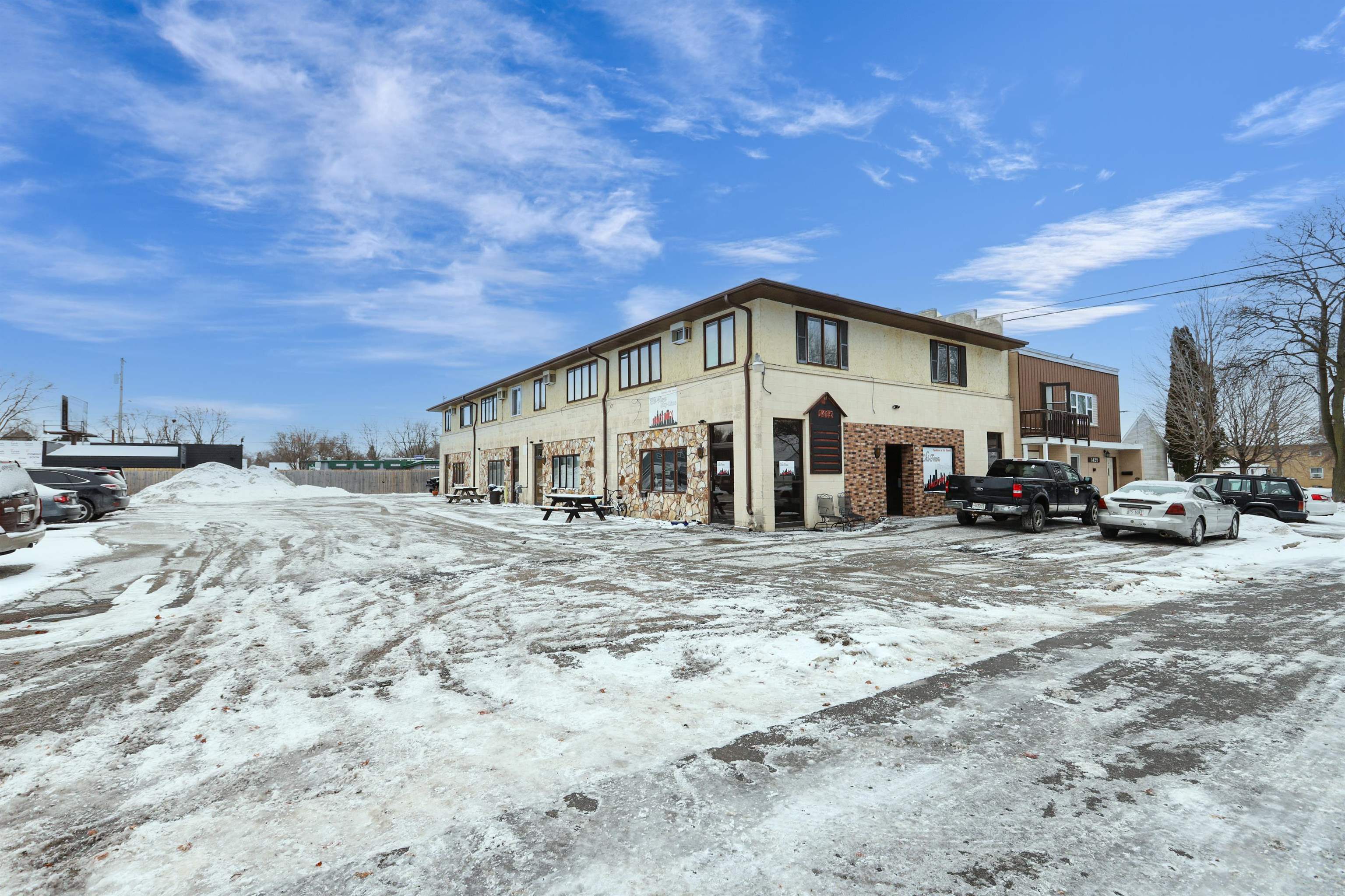 1415 W Kamps Ave, Appleton, WI 54914