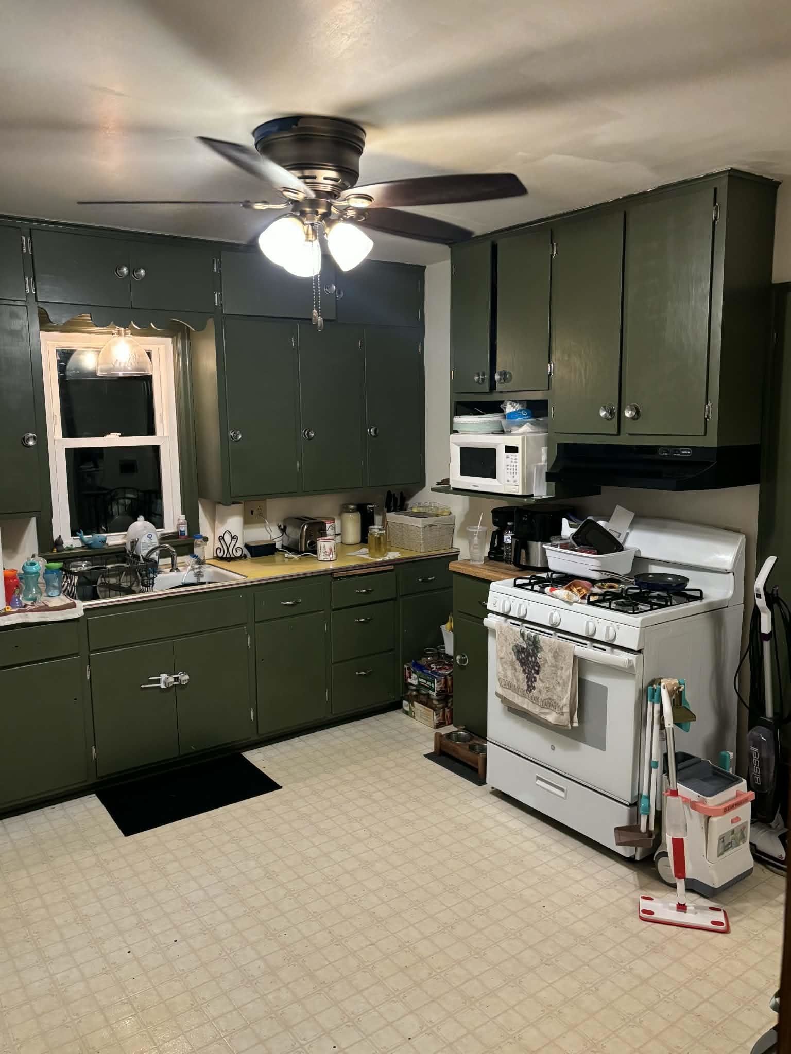 139 School St, Chilton, WI 53014