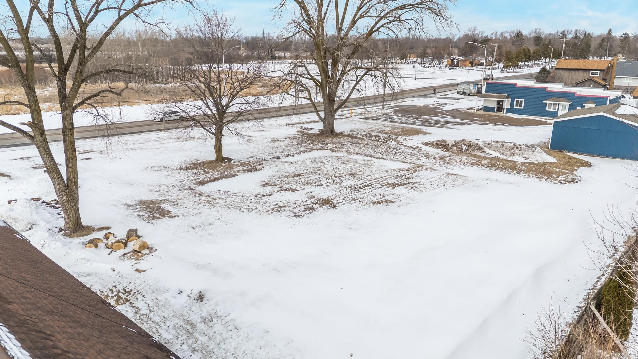 Racine Rd, Menasha, WI 54952