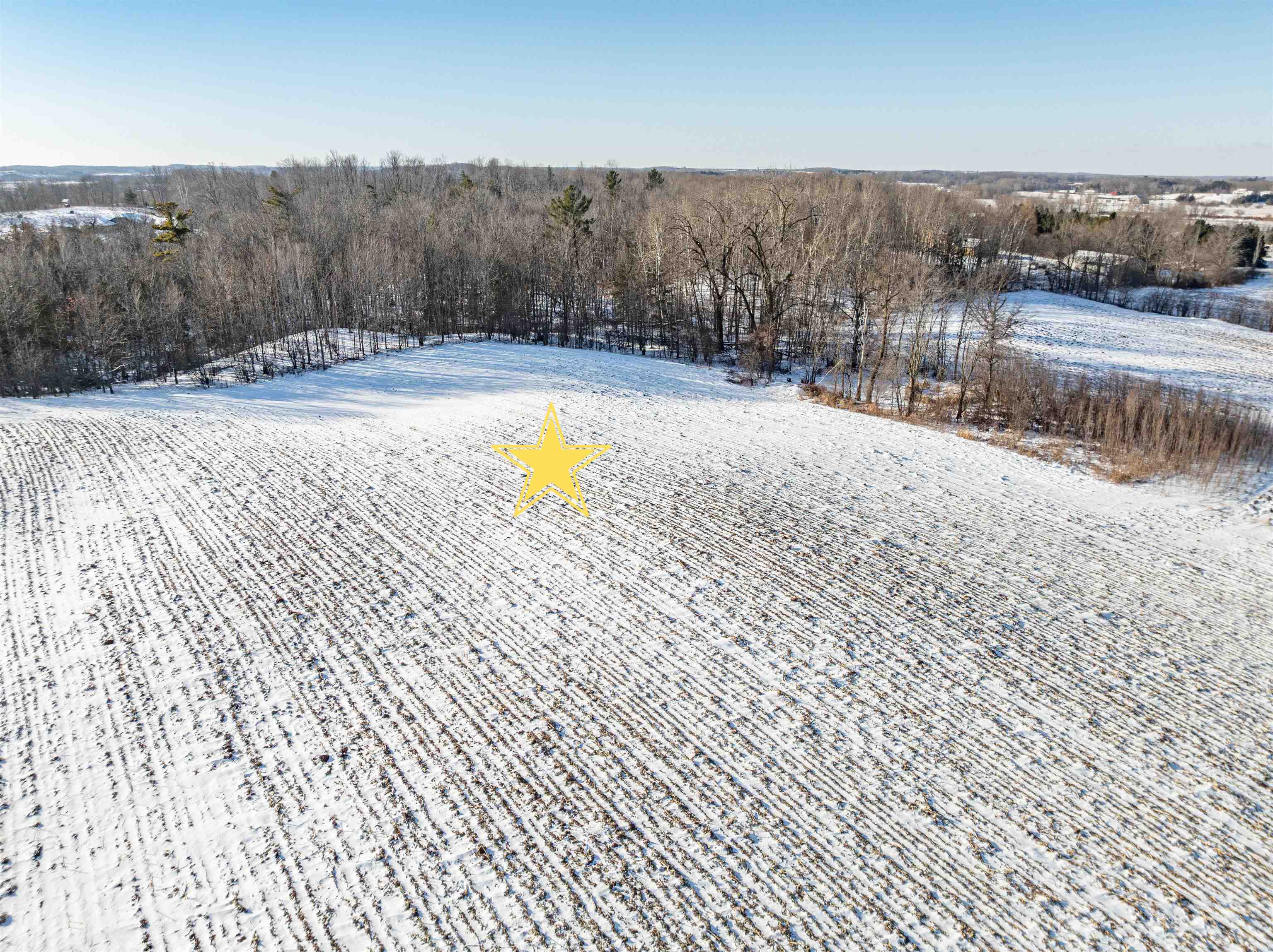 Hidden Hills Trl, Denmark, WI 54208
