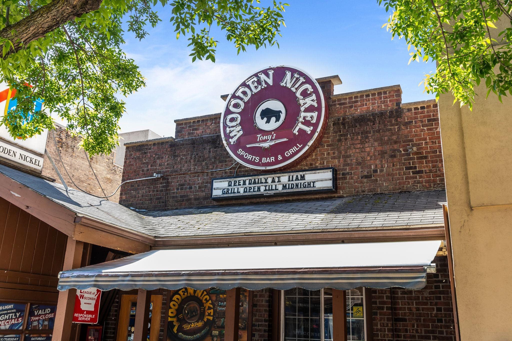 217 E College Ave, Appleton, WI 54911