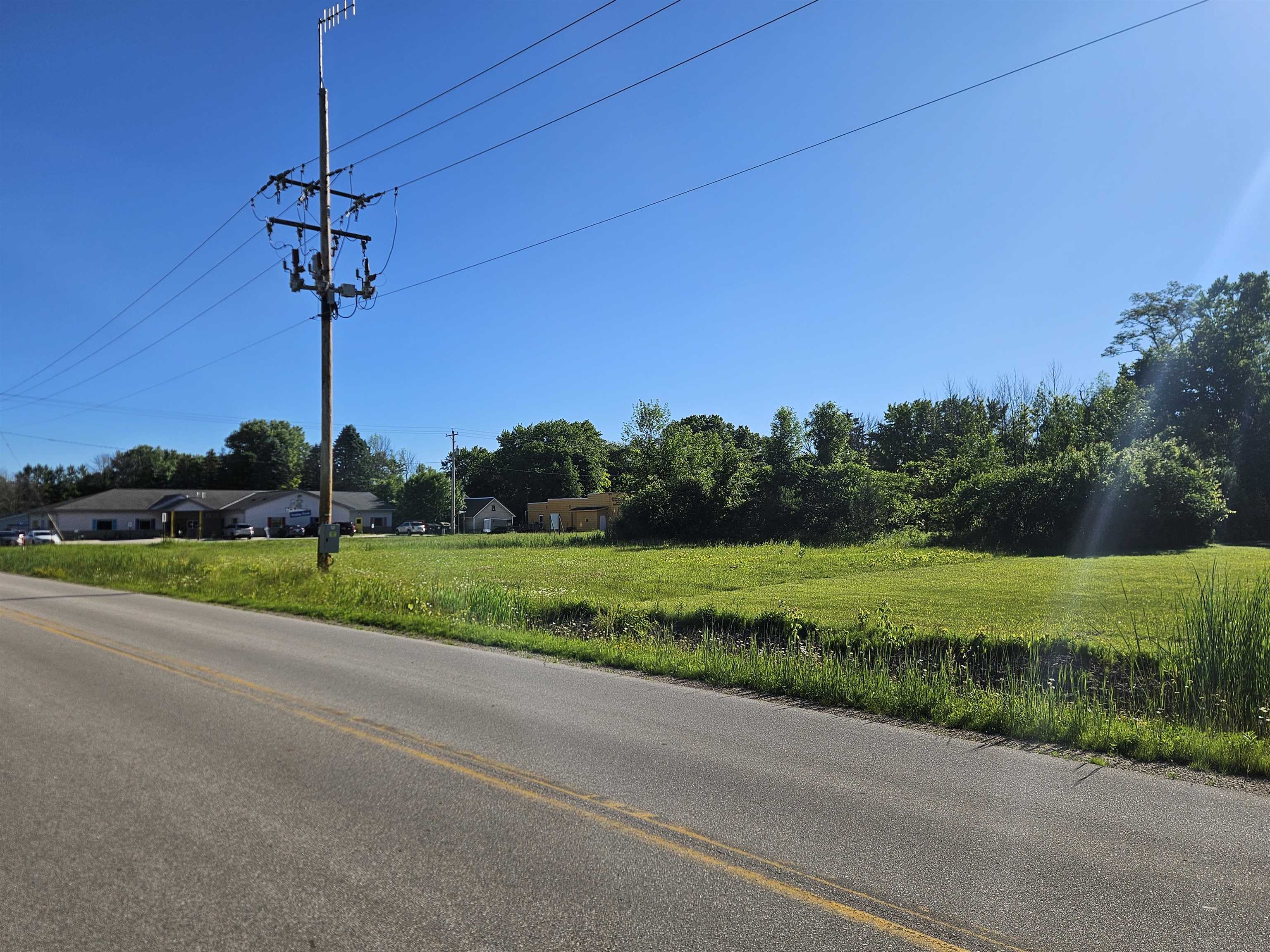 6086 County Road S, Sobieski, WI 54171