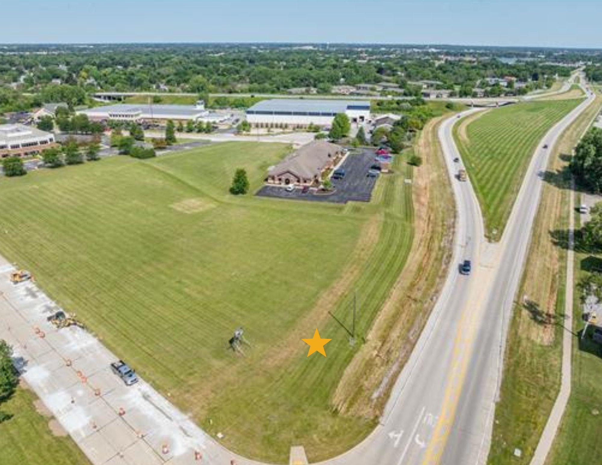S Broadway St, De Pere, WI 54115