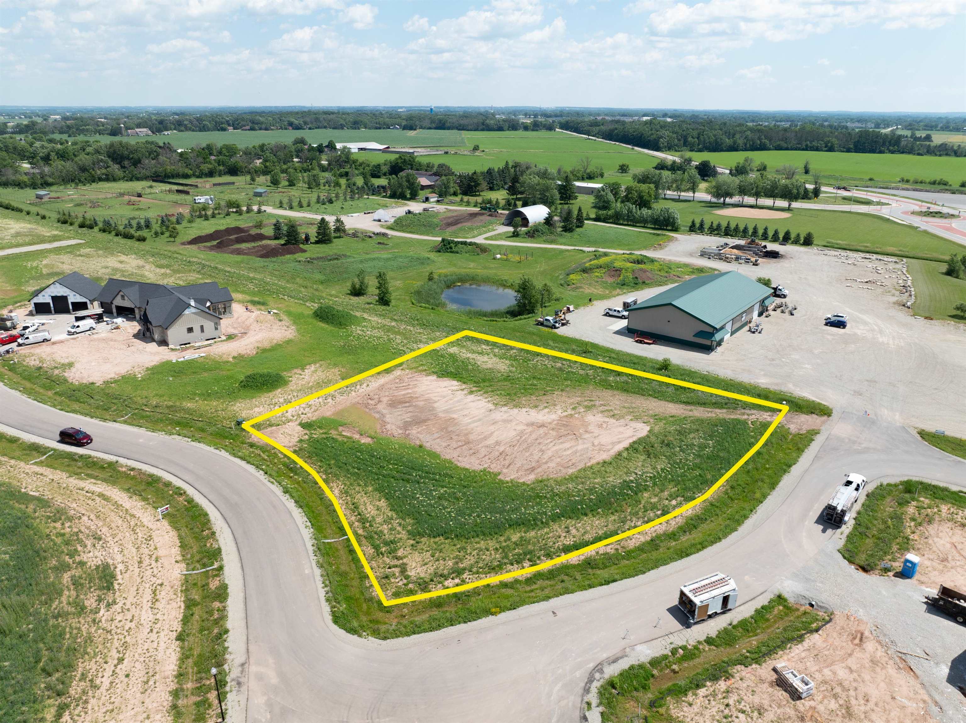 Oak Creek Ct #16, Kaukauna, WI 54130