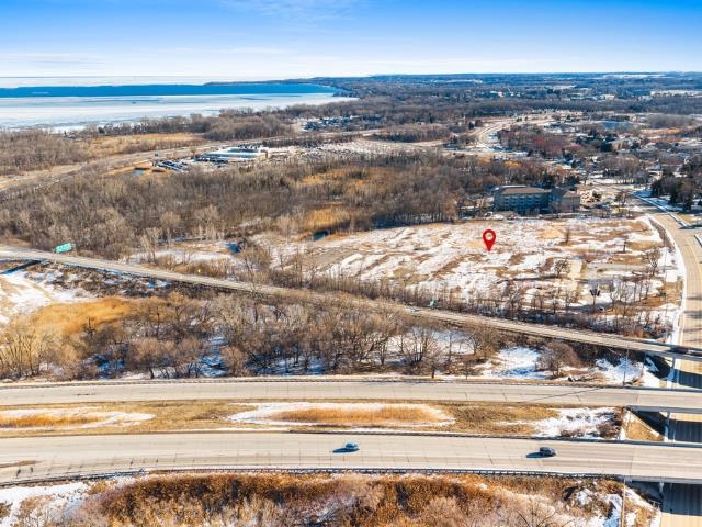 2735 University Ave, Green Bay, WI 54311-5853