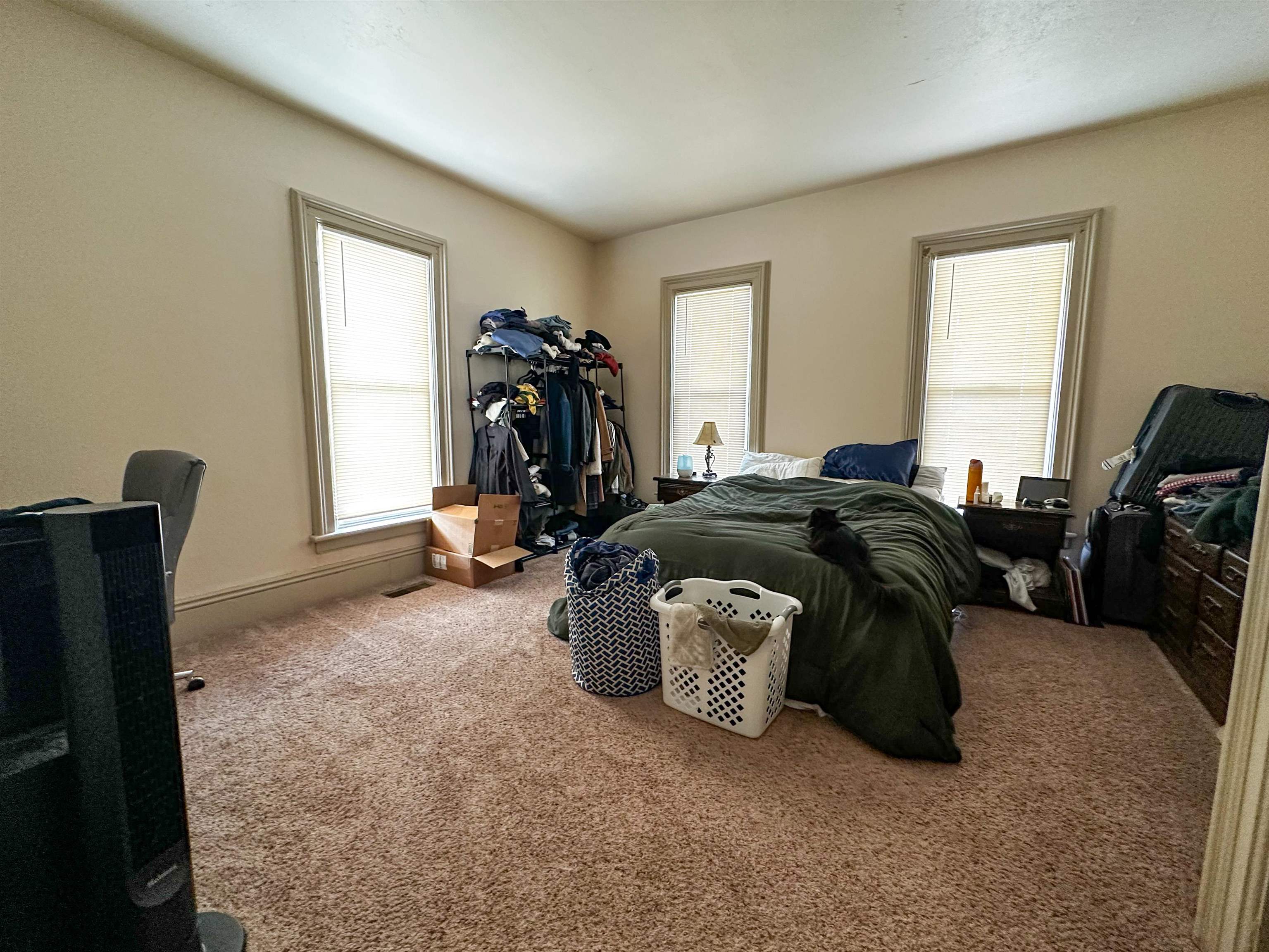 549 Jefferson St, Oshkosh, WI 54901