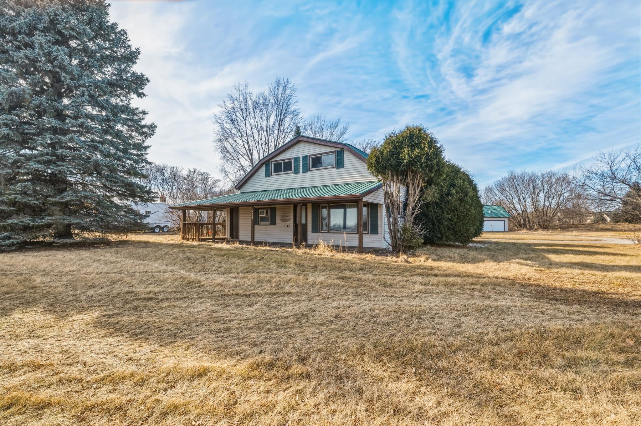 3450 Mid Valley Dr, De Pere, WI 54115