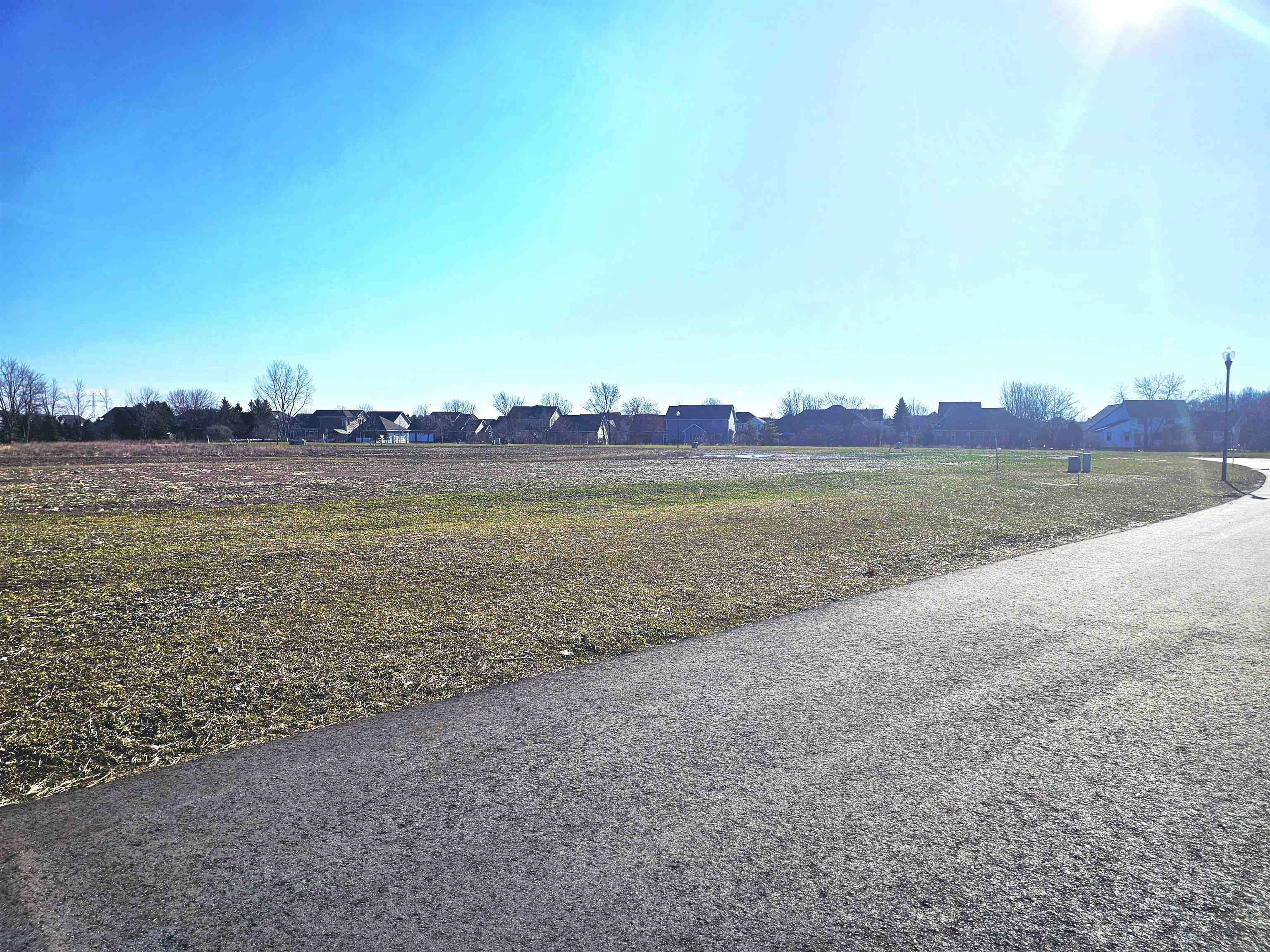 Nana Ln #18, Appleton, WI 54915