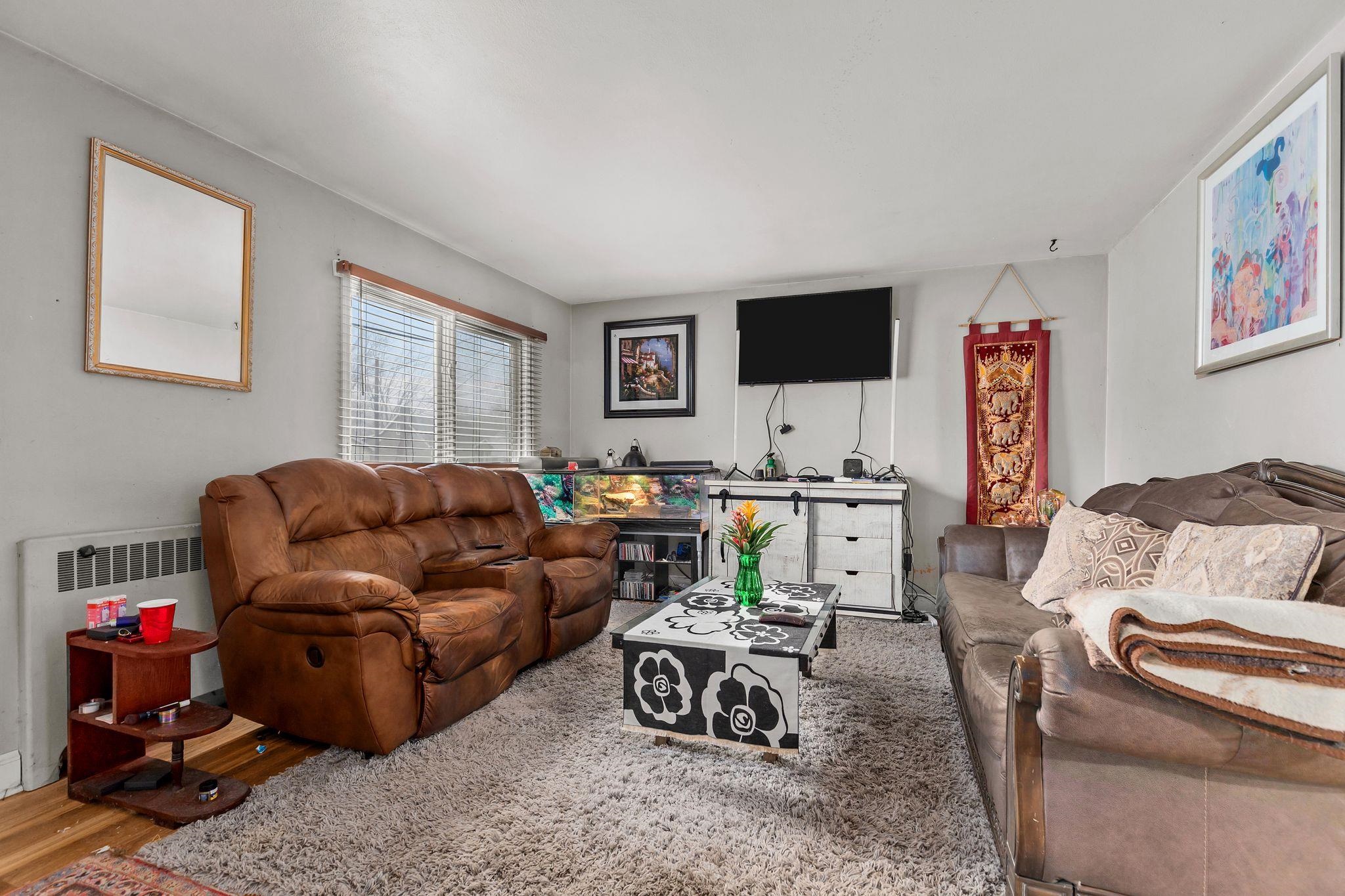 841 7th St, Menasha, WI 54952