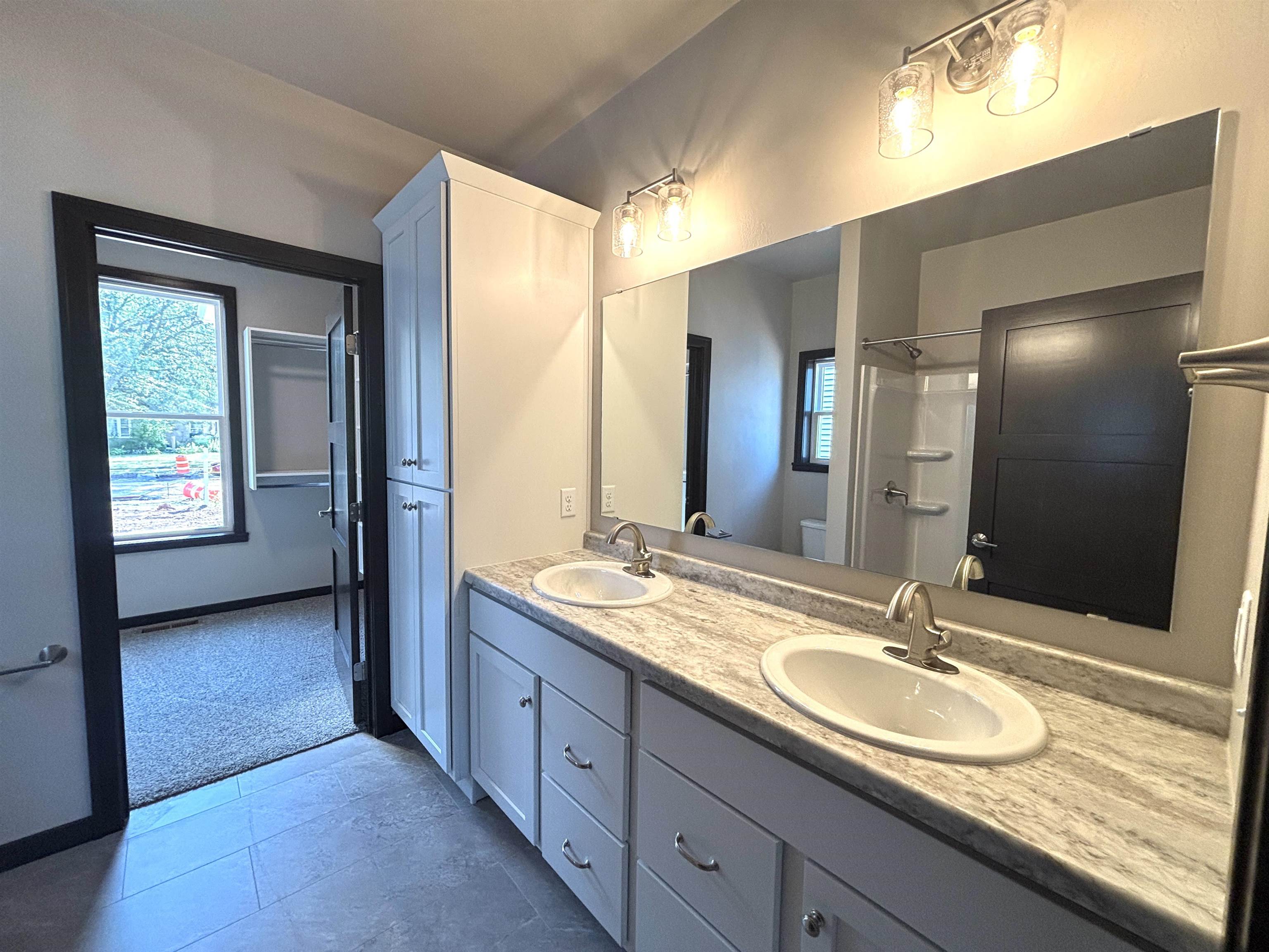 659 Reed St, Neenah, WI 54956