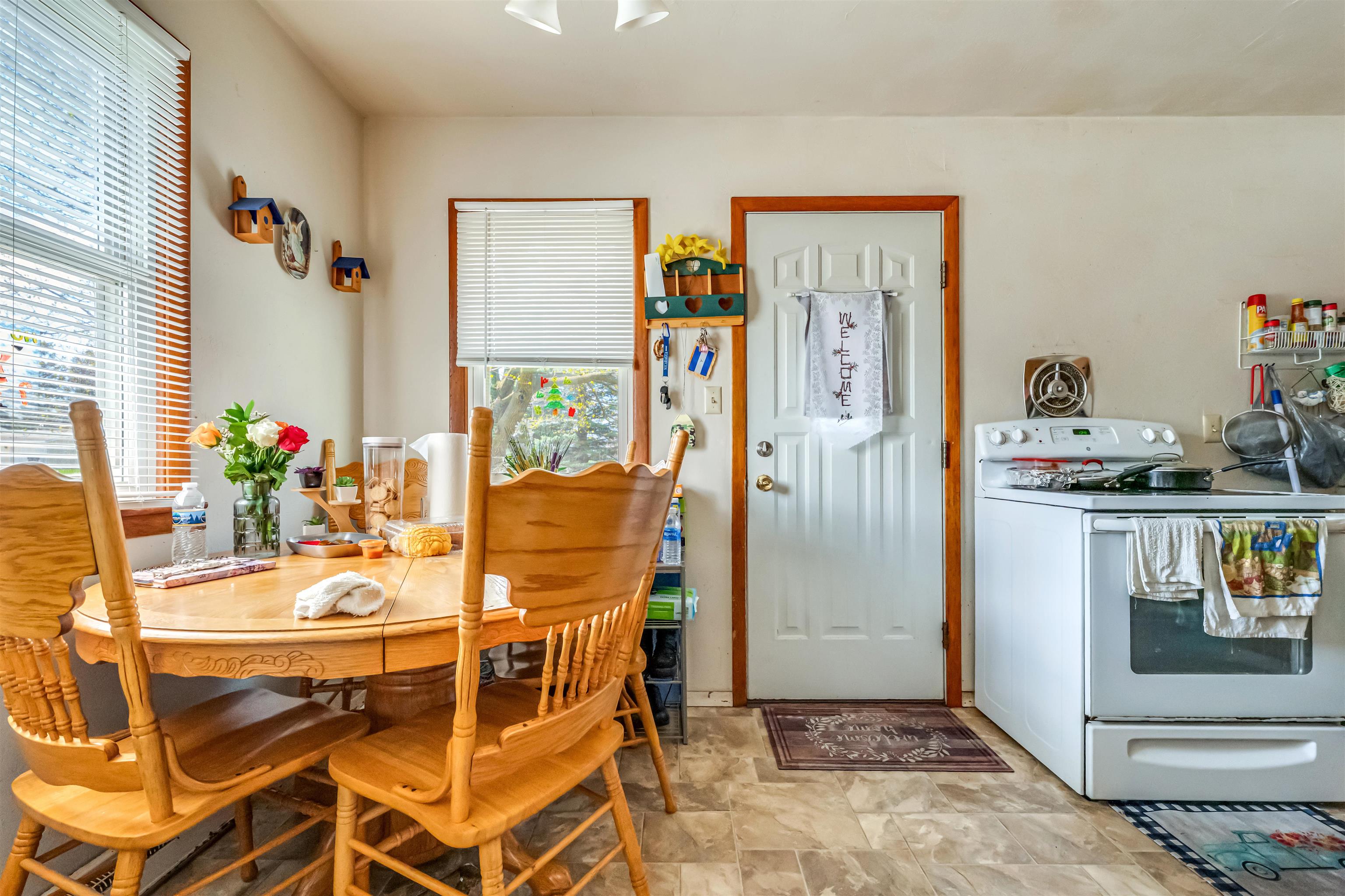 1410 Hickory Ln, New Holstein, WI 53061