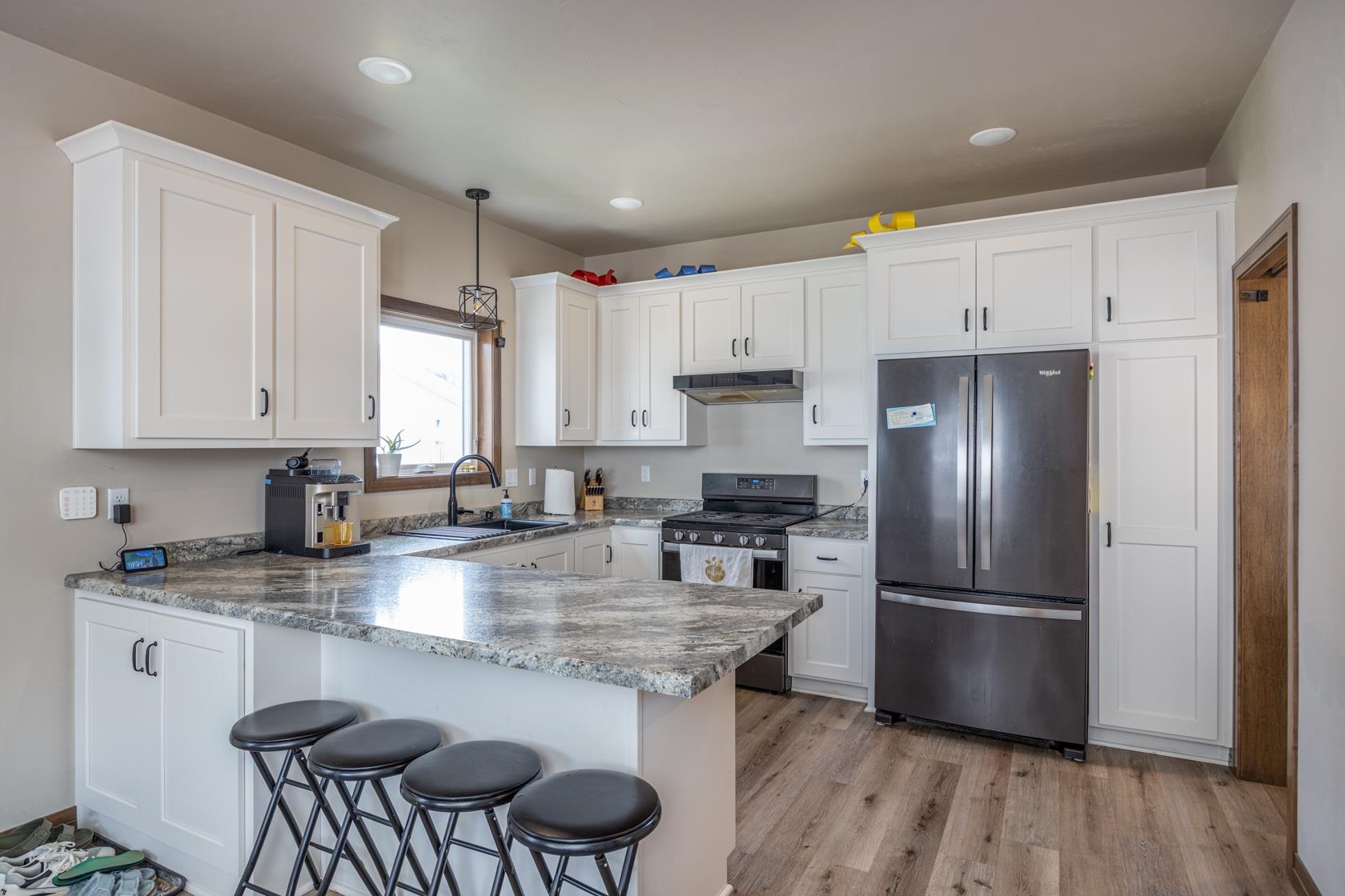 1255 Cherry St, Green Bay, WI 54301