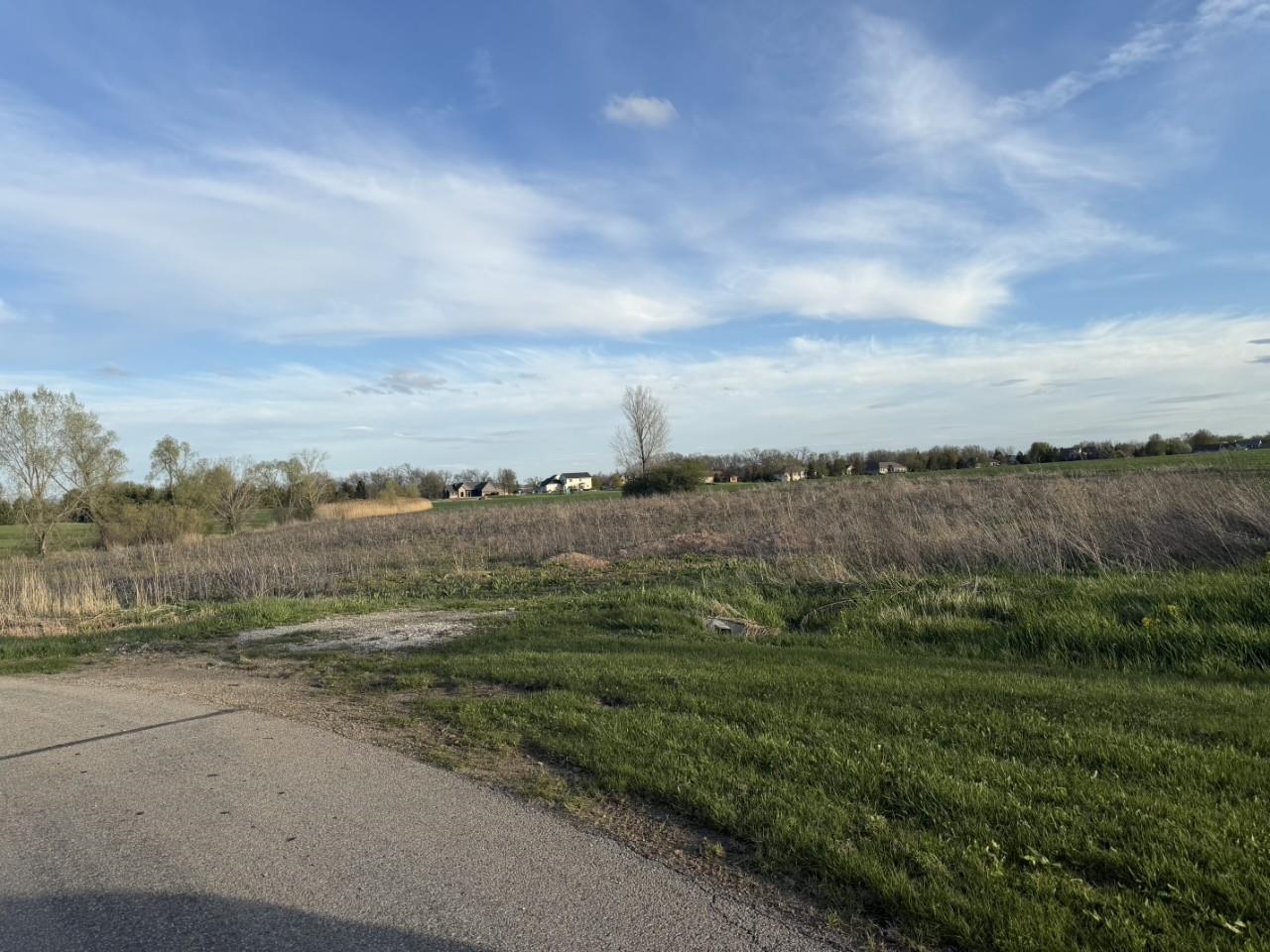 River Forest Dr #4, Kaukauna, WI 54130