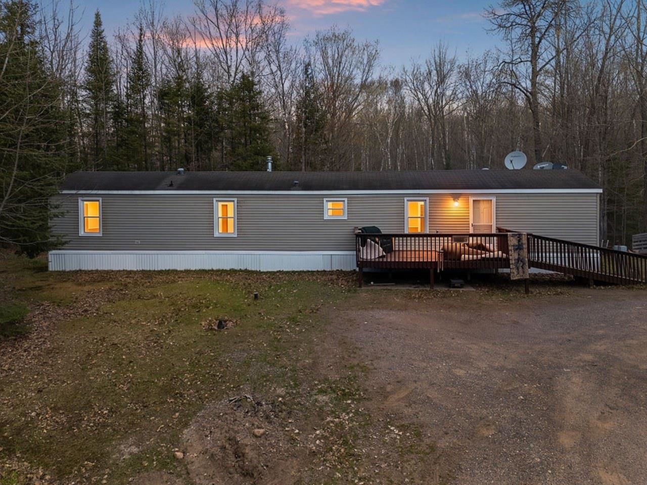 15110 Otto Ln, Mountain, WI 54149