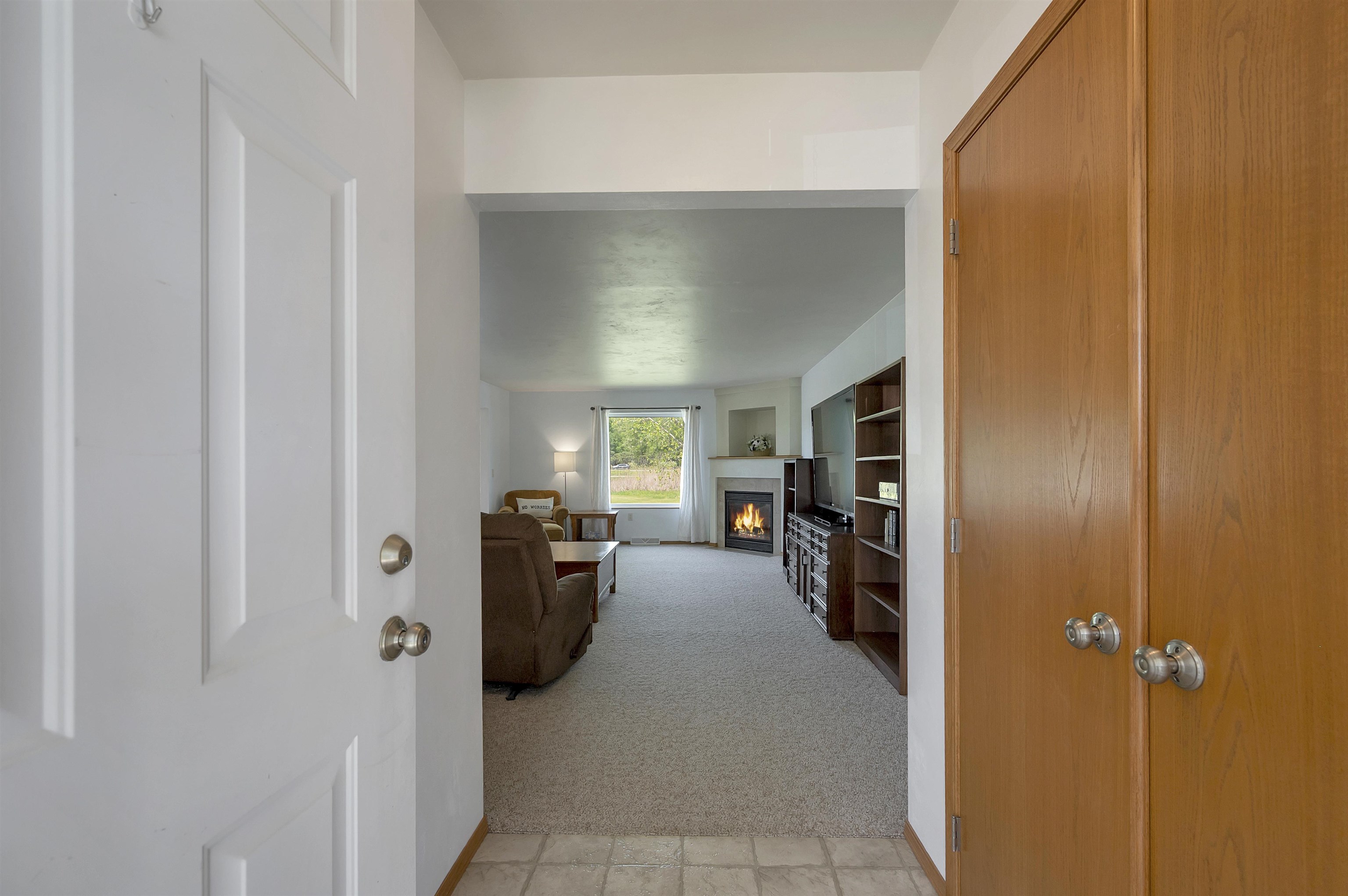 483 Madeline Ln, Little Suamico, WI 54141