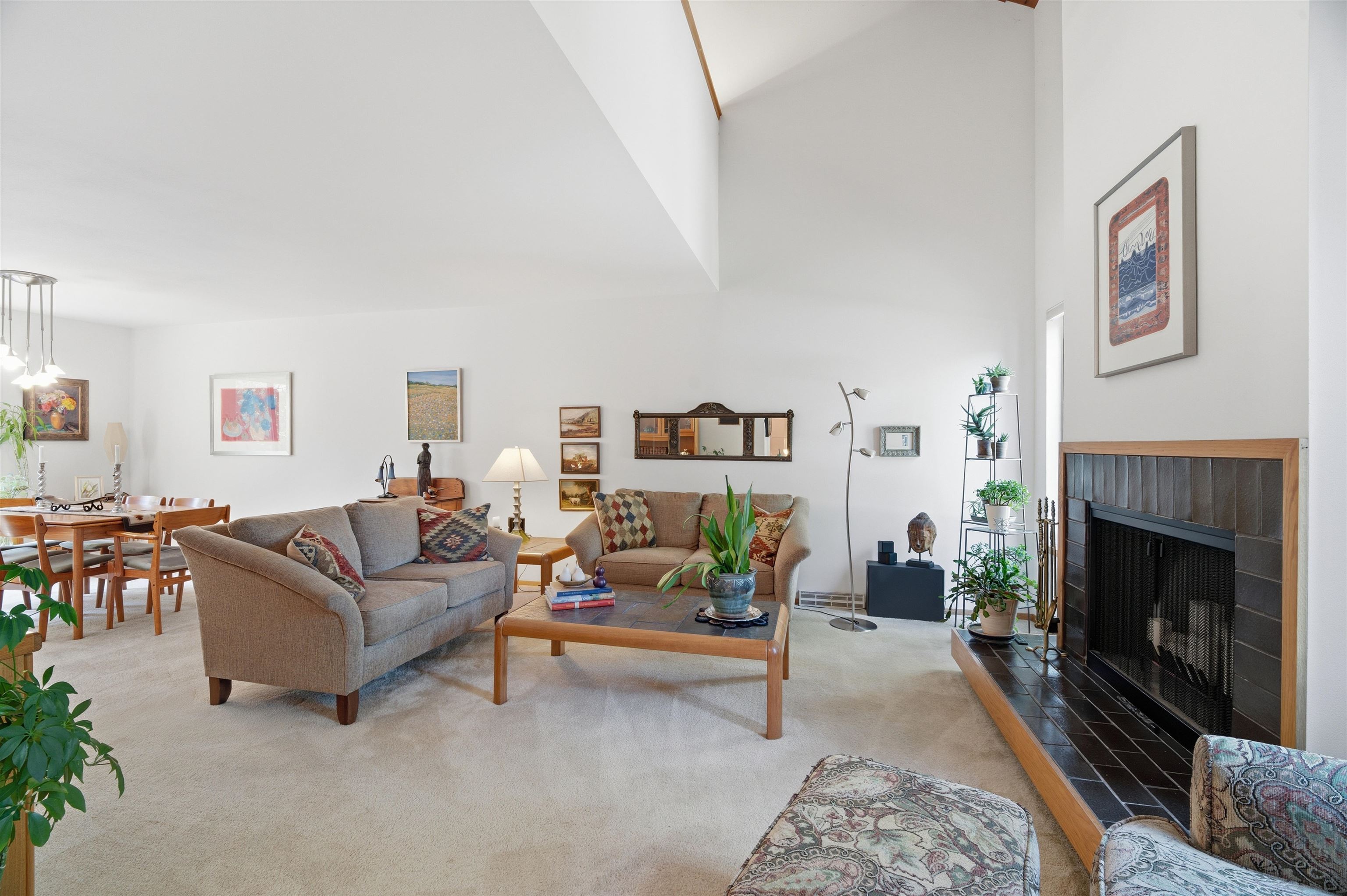 847 E Windfield Pl, Appleton, WI 54911