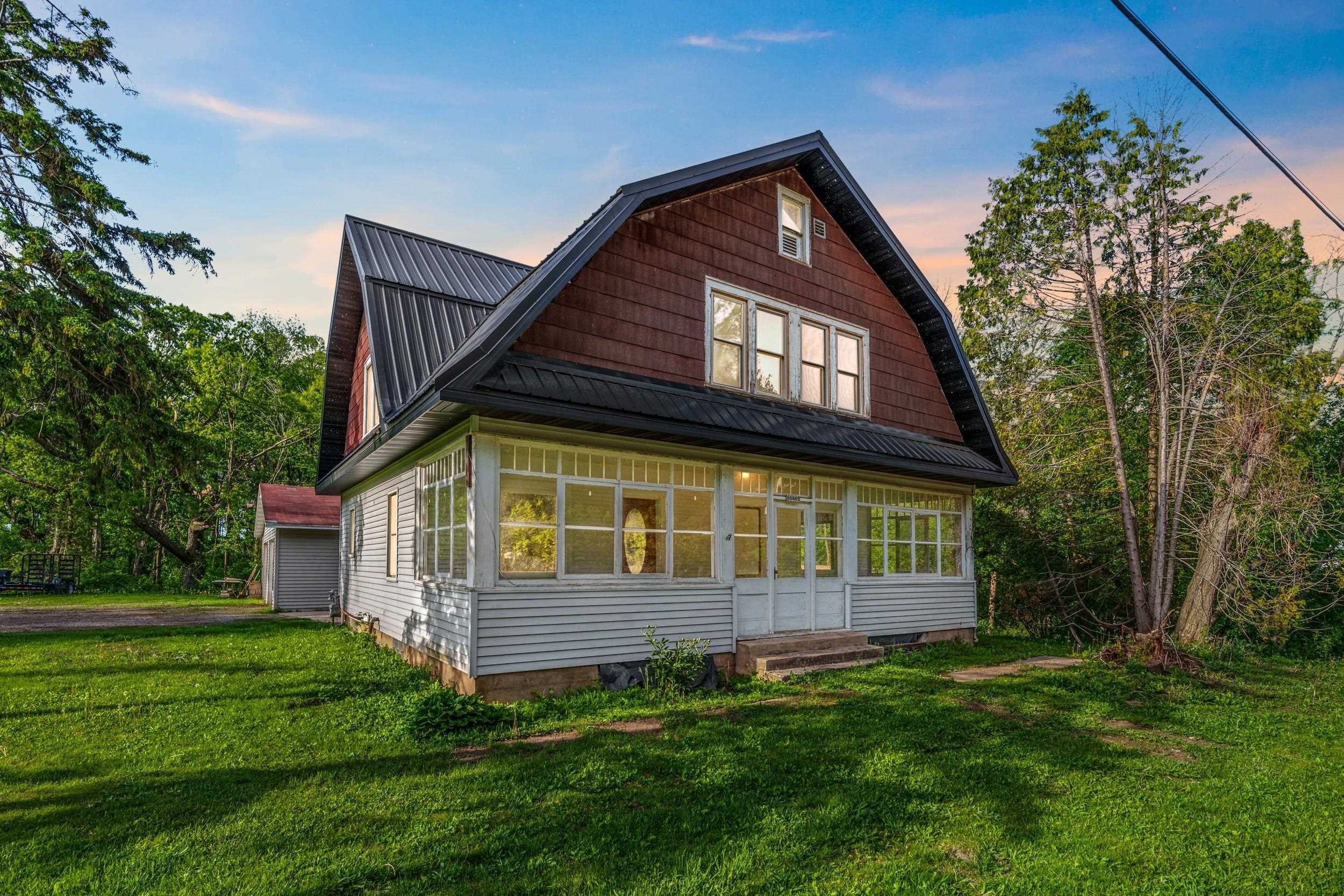 10462 E Highway 22, Gillett, WI 54124