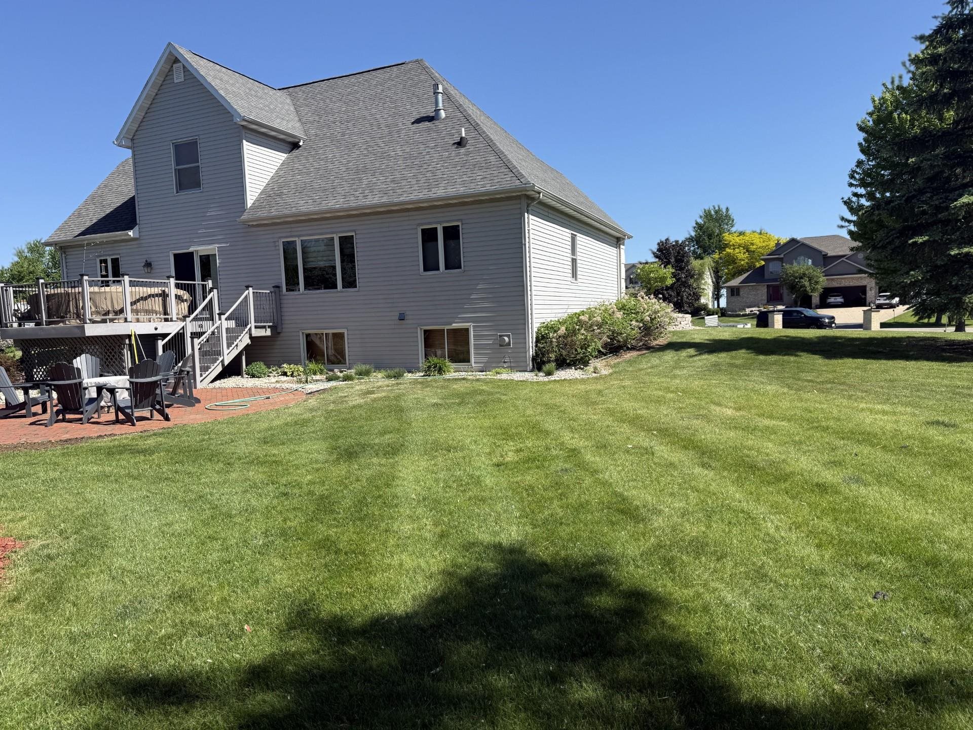 4447 Harbor Village Dr, Omro, WI 54963