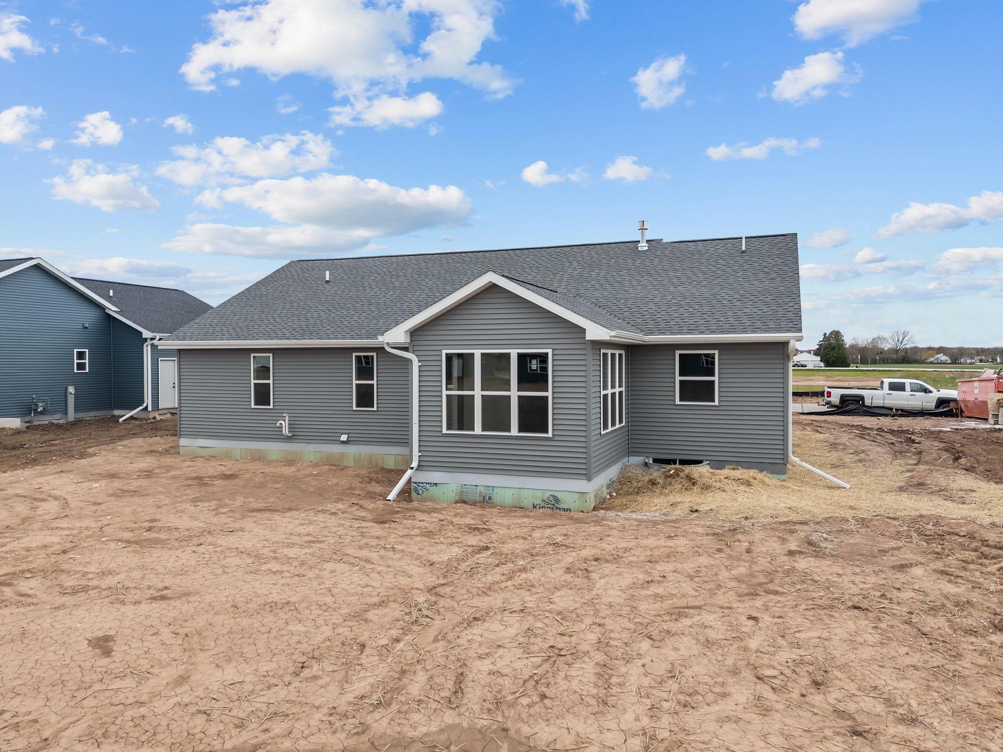 N9226 Homestead Ln, Appleton, WI 54915