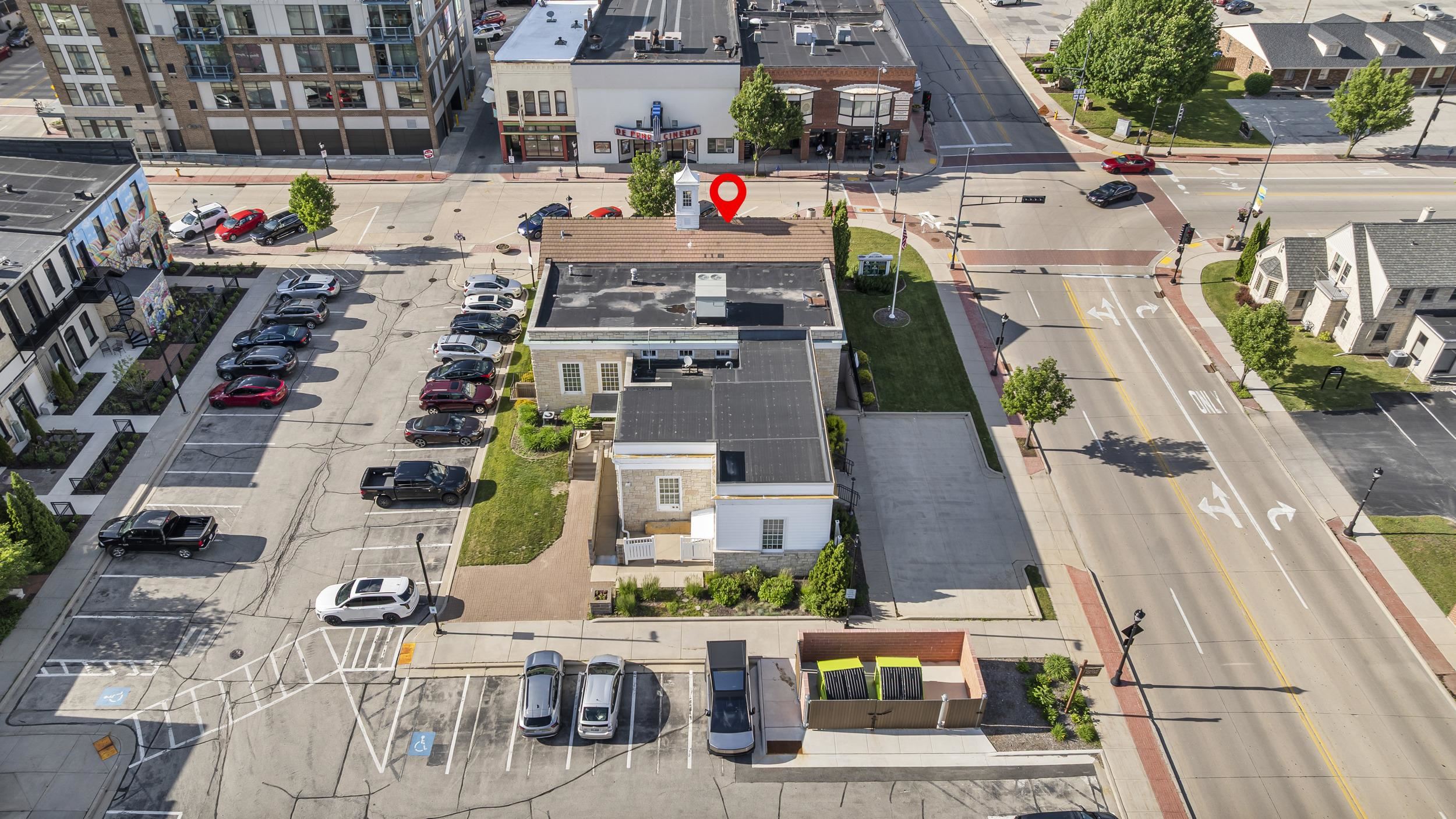 416 George St, De Pere, WI 54115