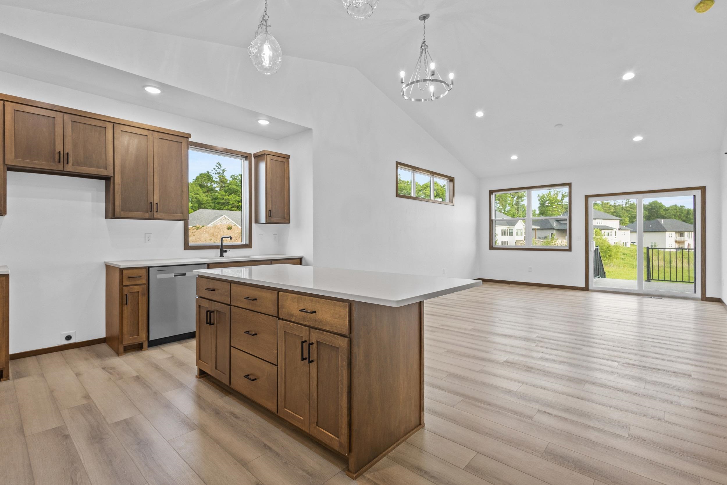 3365 Shawano Ave, Green Bay, WI 54313