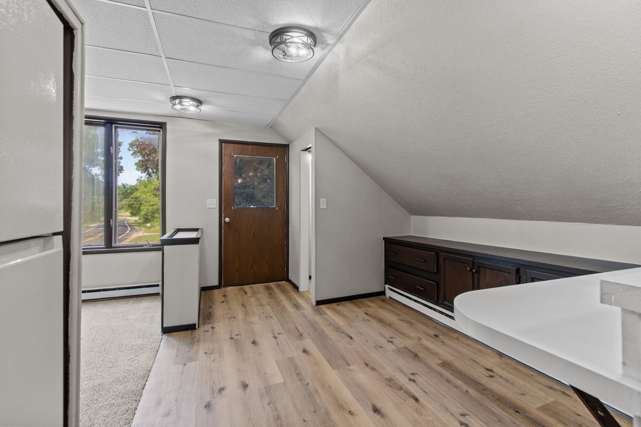 1903 E Apple Creek Rd, Appleton, WI 54913