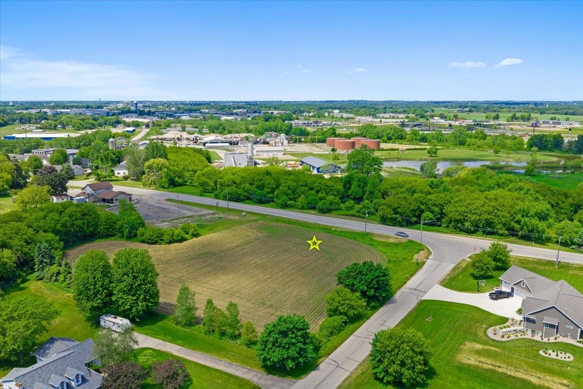 Green Bay Rd #34, Kaukauna, WI 54130