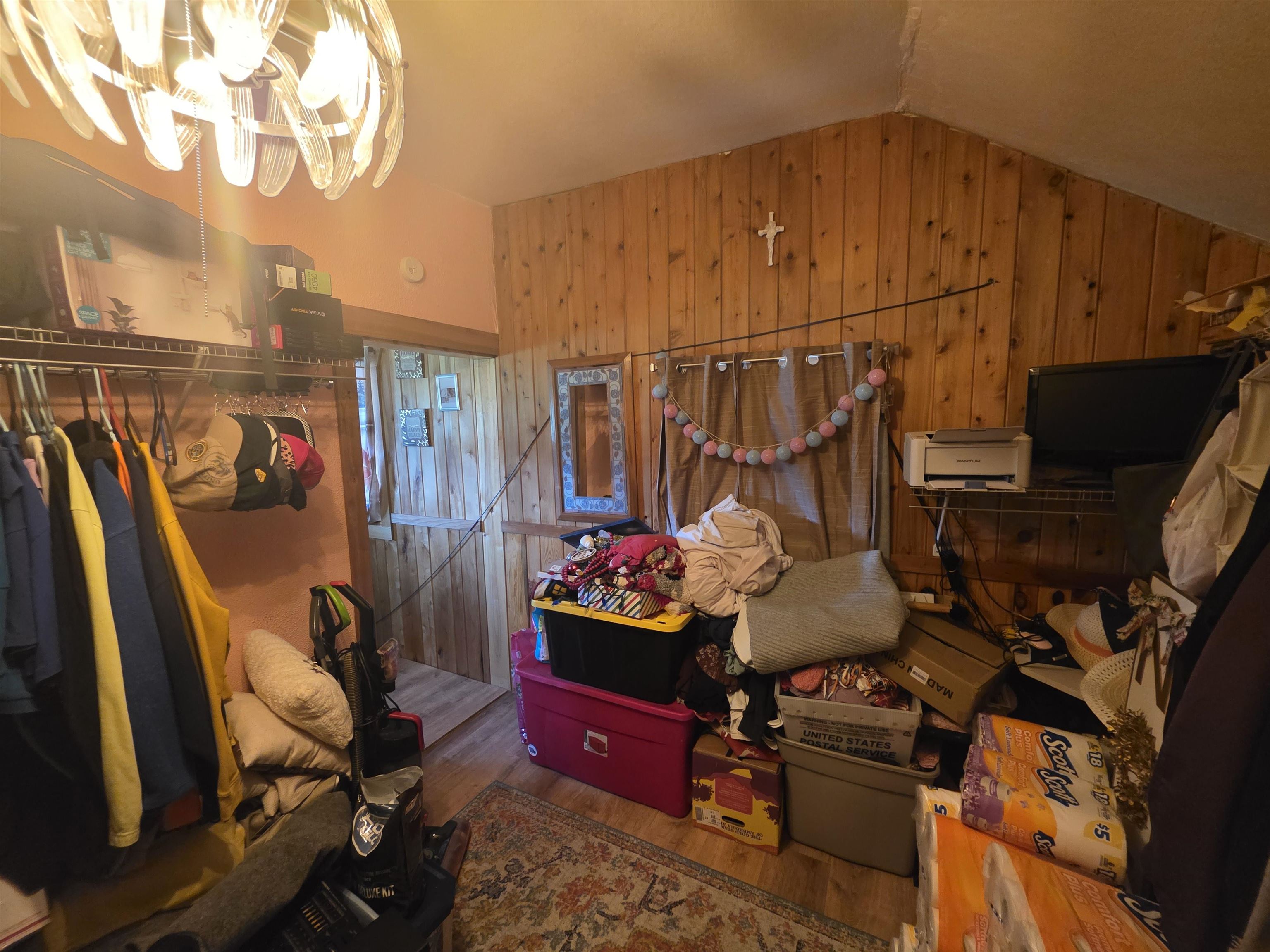 14032 Old 32 Rd, Mountain, WI 54149
