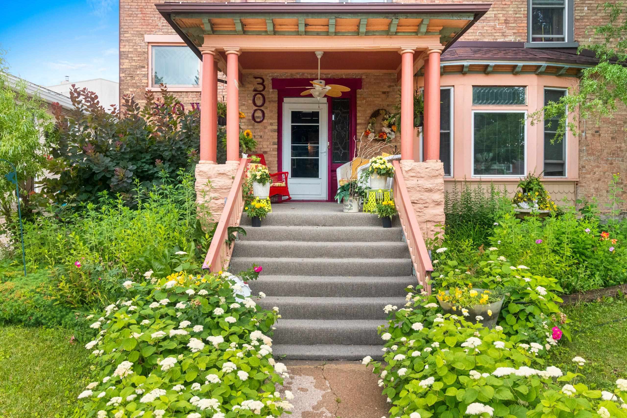 300 W Prospect Ave, Appleton, WI 54911