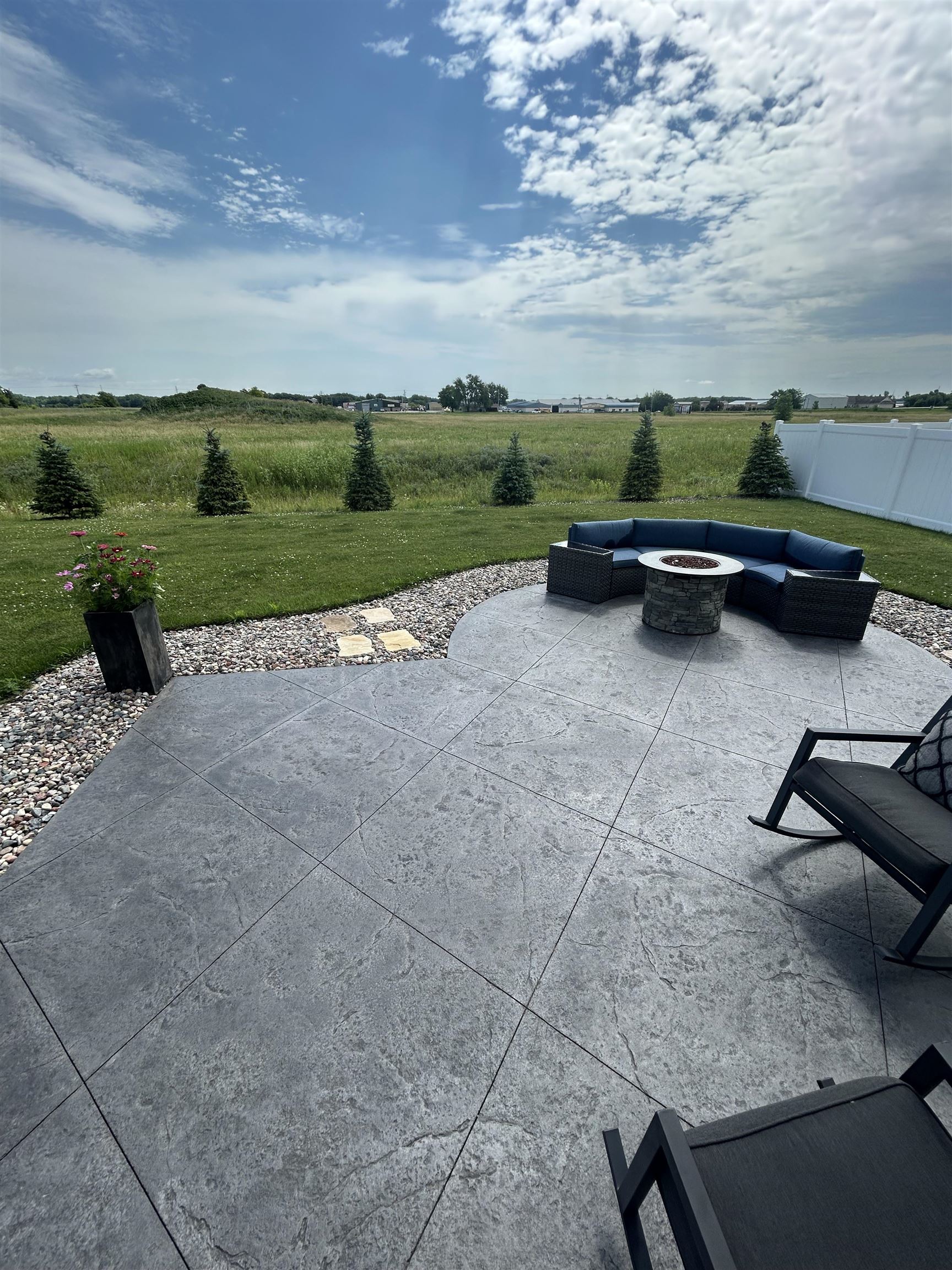 3700 Ridgecrest Ln, Kaukauna, WI 54130