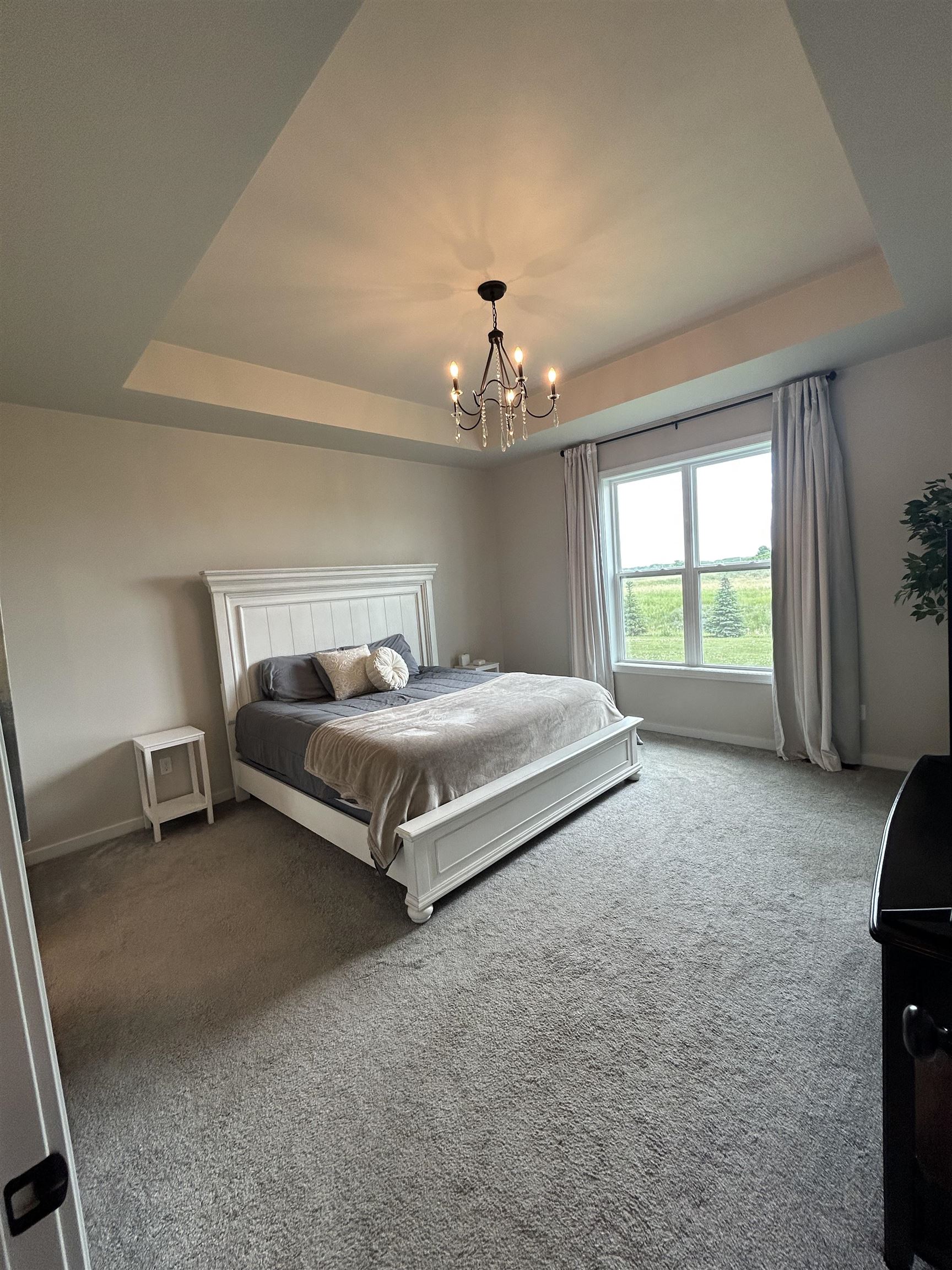 3700 Ridgecrest Ln, Kaukauna, WI 54130