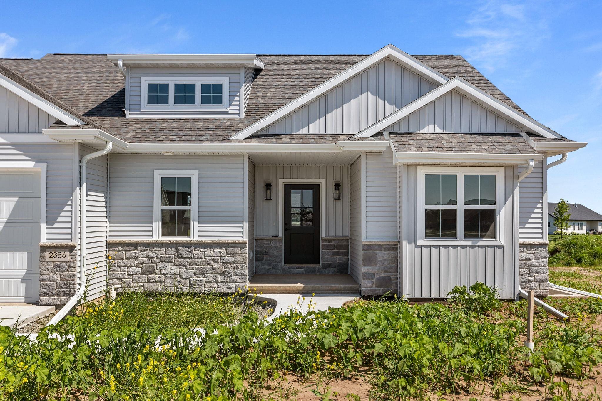 2386 Scheuring Rd, De Pere, WI 54115