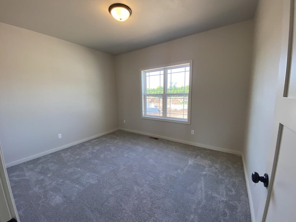 N1837 Schroeder Farm Dr, Greenville, WI 54942