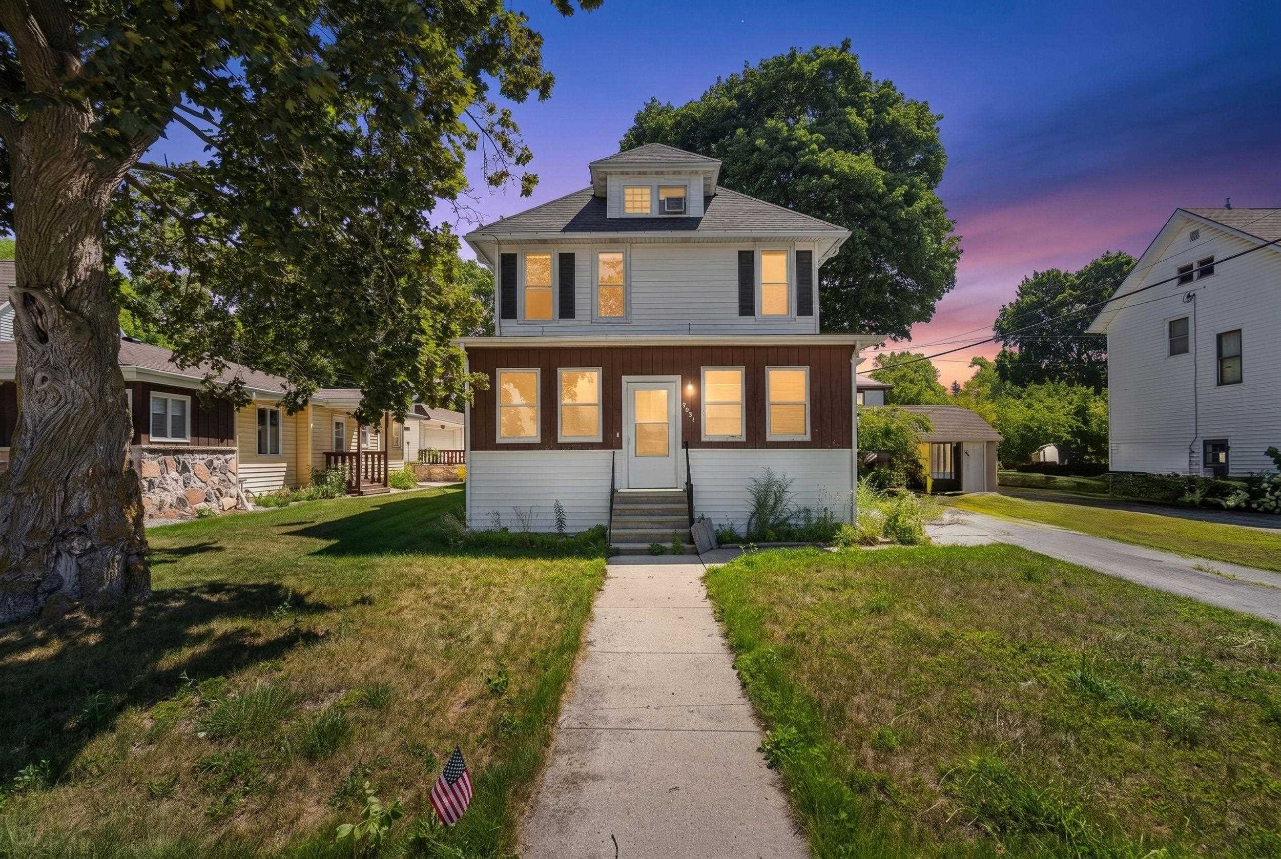 2034 Jefferson St, New Holstein, WI 53061
