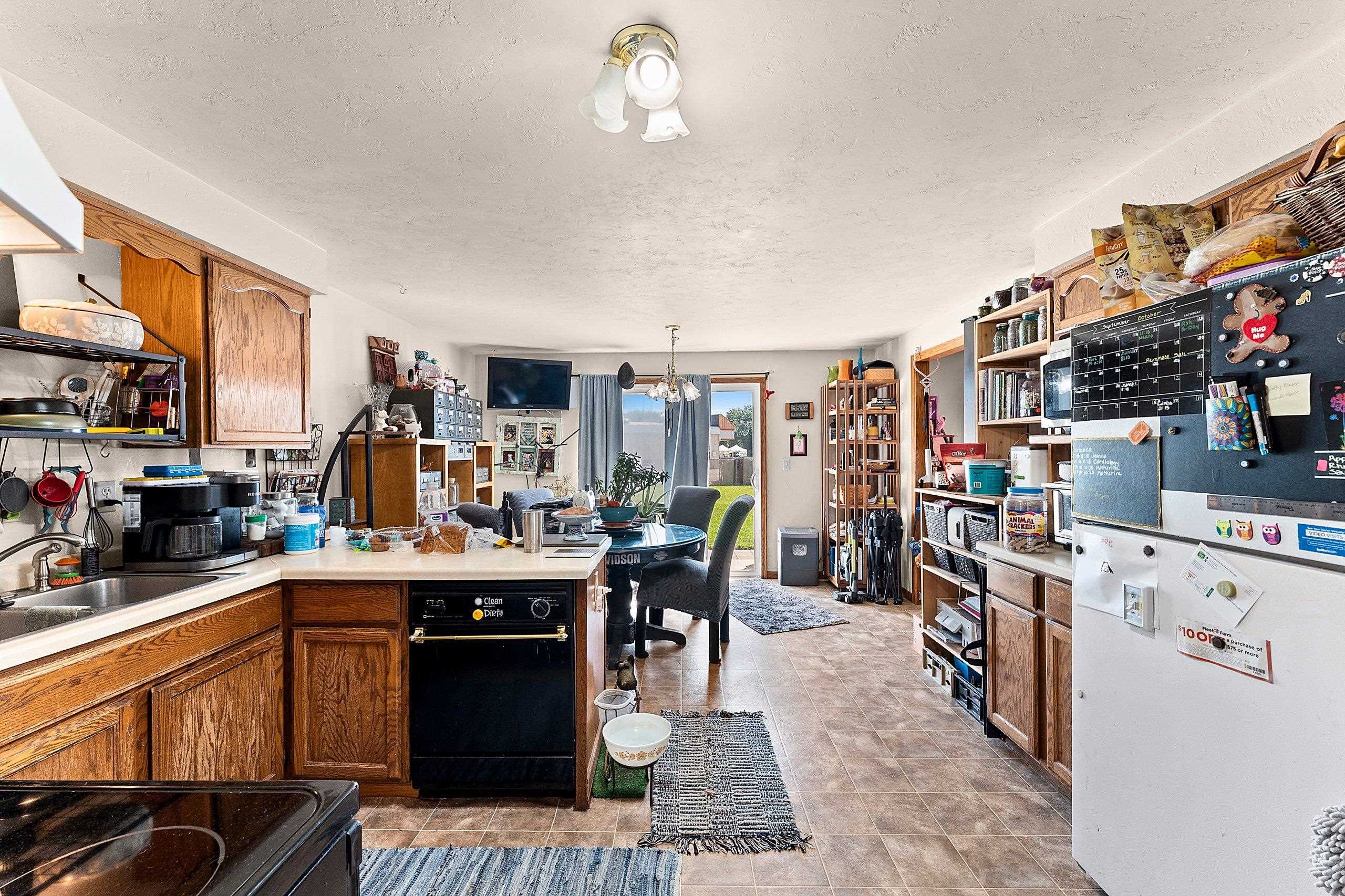 2744 Monaco Dr, Green Bay, WI 54311-6683