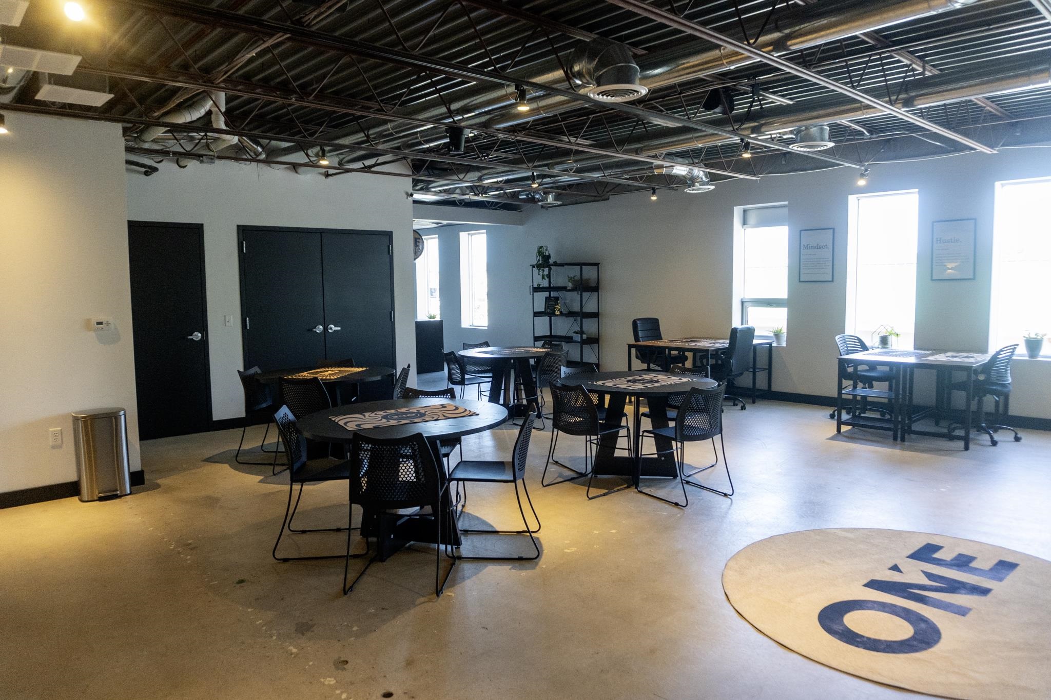 3003 W College Ave, Appleton, WI 54914