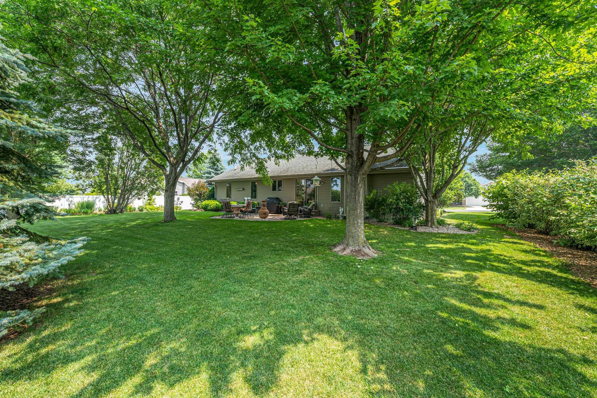 N9539 Chadbury Ln, Appleton, WI 54915