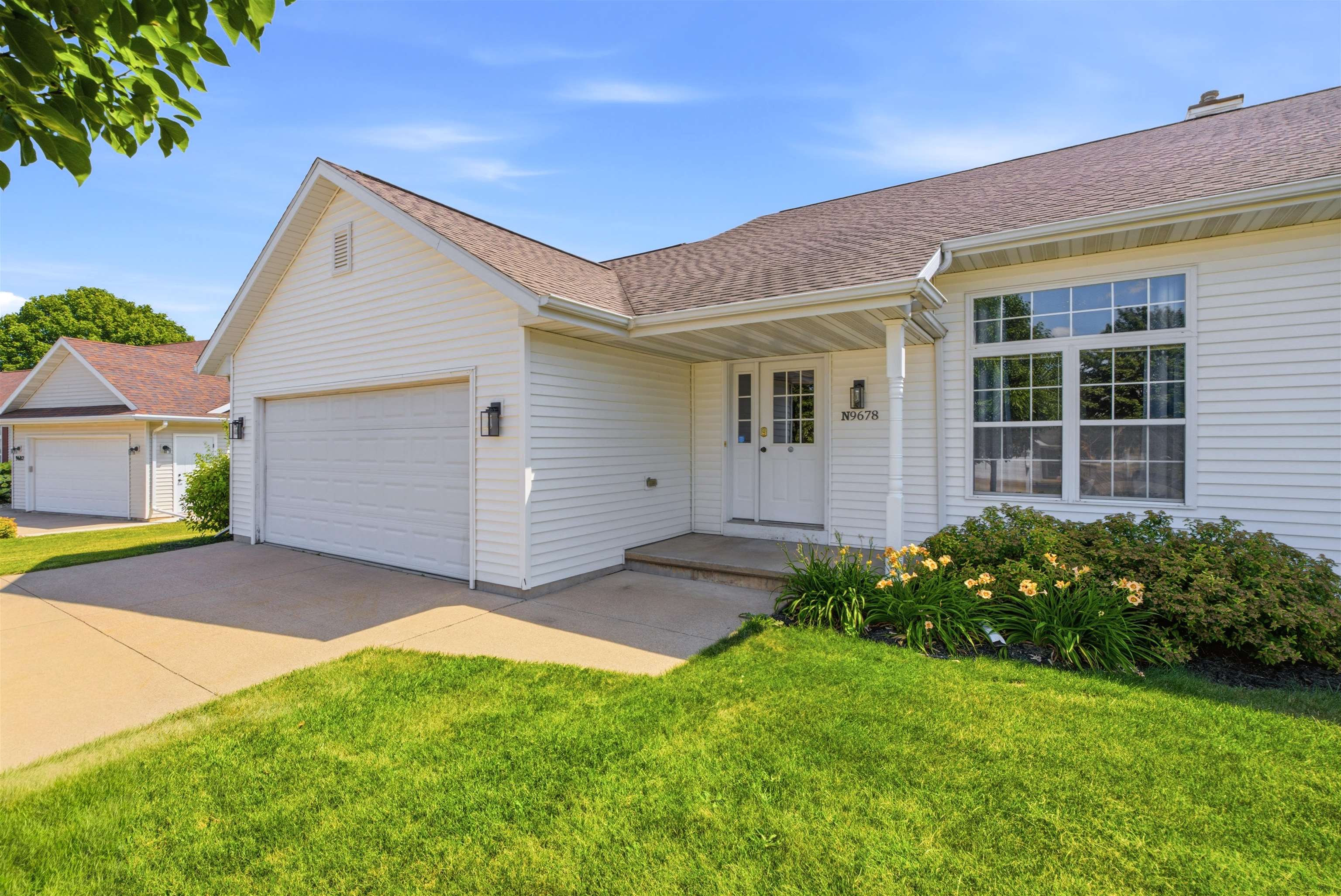 N9678 Hopfensperger Rd, Appleton, WI 54915