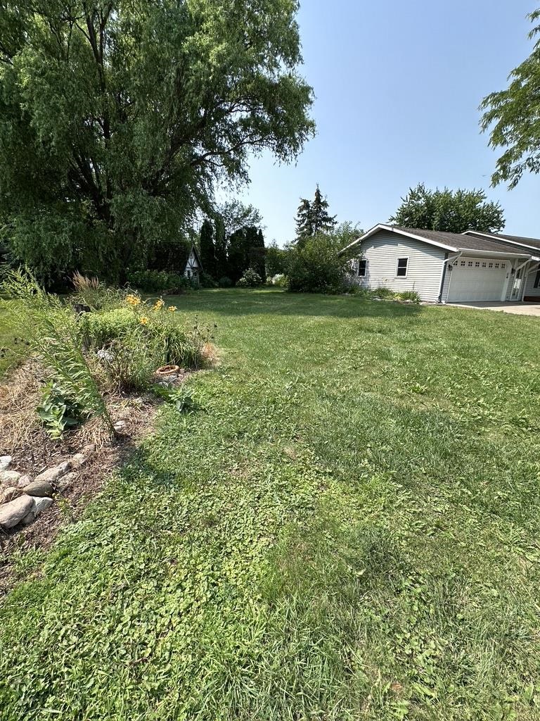 220 Short St, Wrightstown, WI 54180