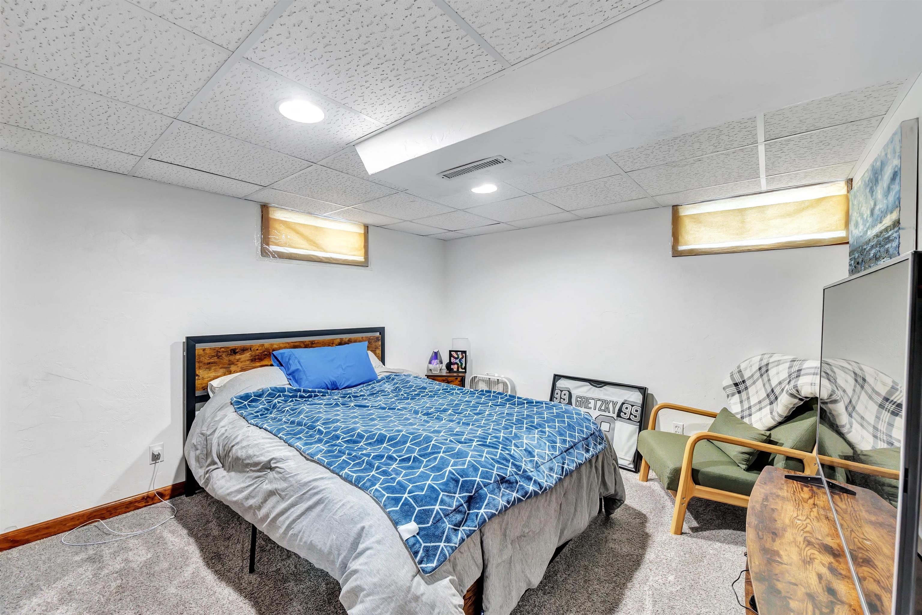 1797 St Agnes Dr, Green Bay, WI 54304