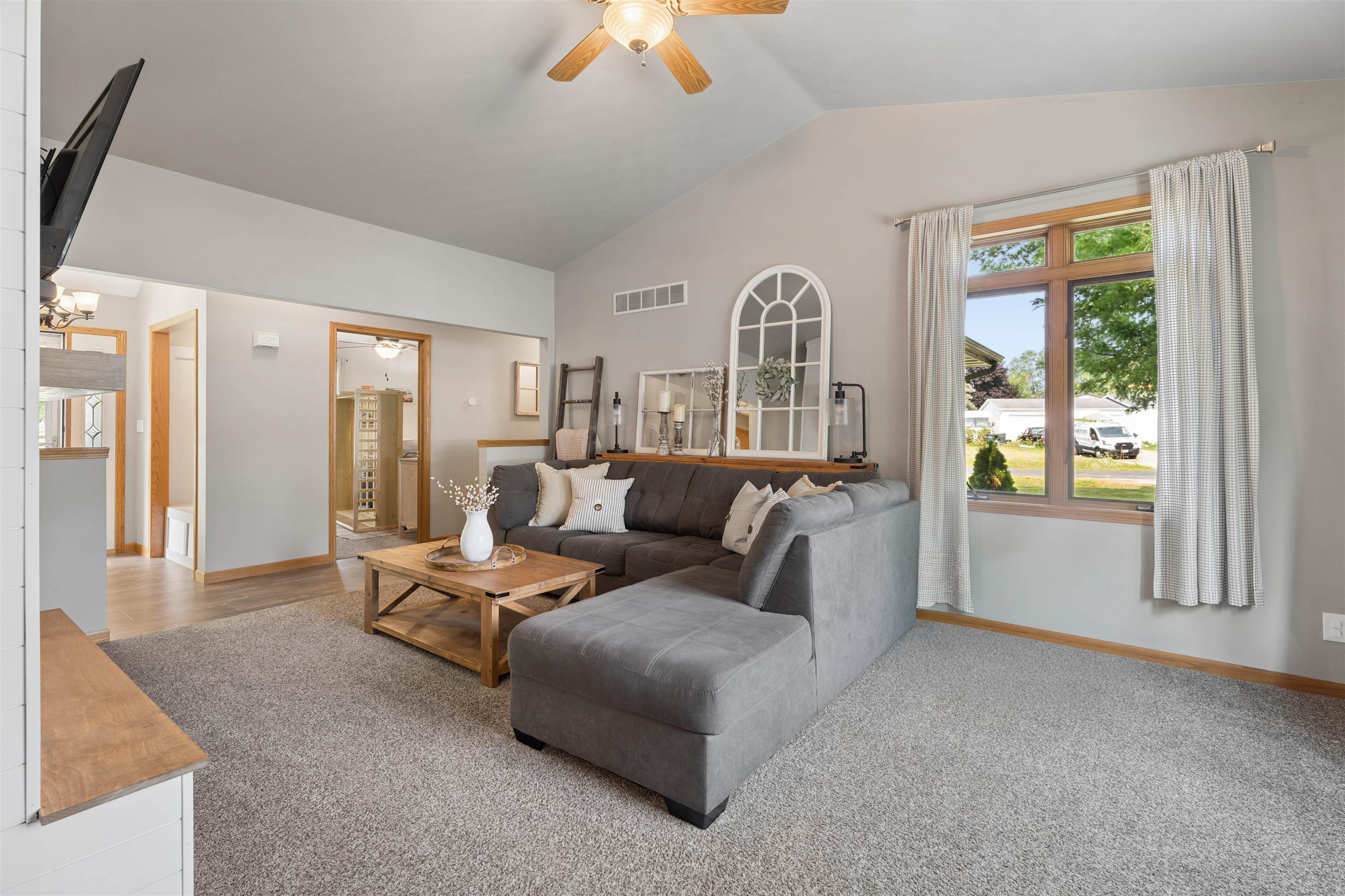 W2128 Campground Rd, Brillion, WI 54110