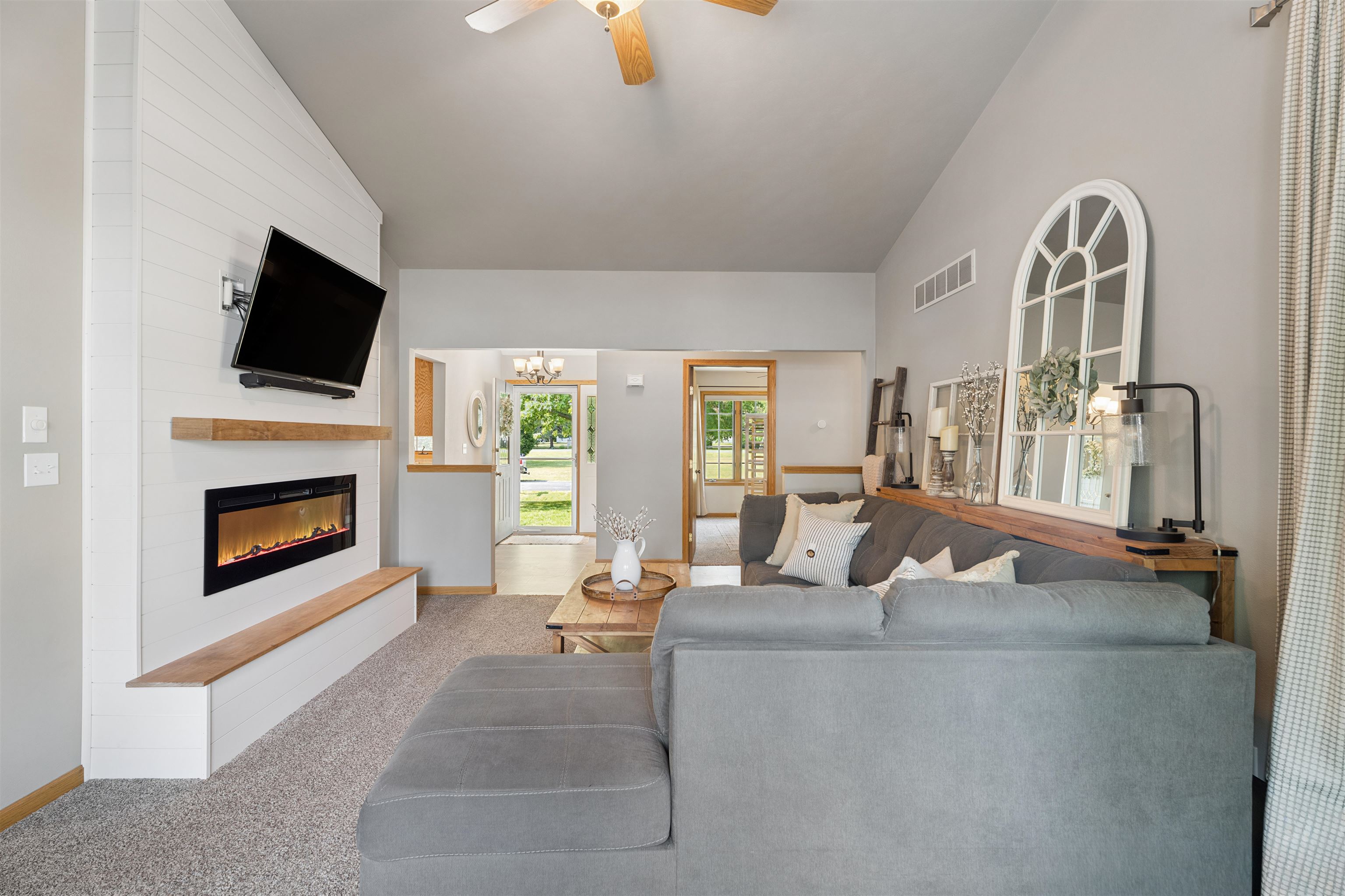 W2128 Campground Rd, Brillion, WI 54110